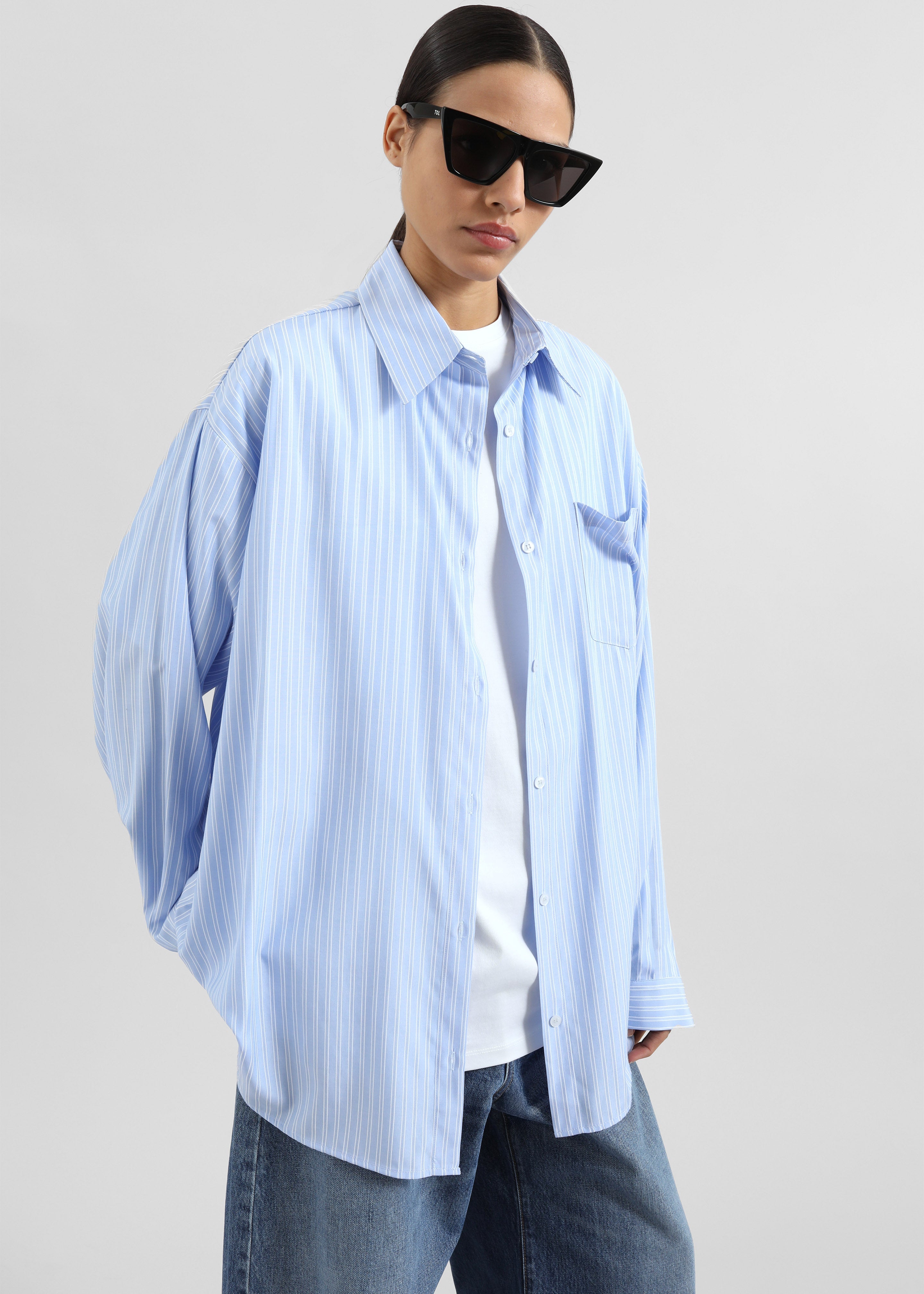 Sukma Striped Oversized Shirt - Blue - 2