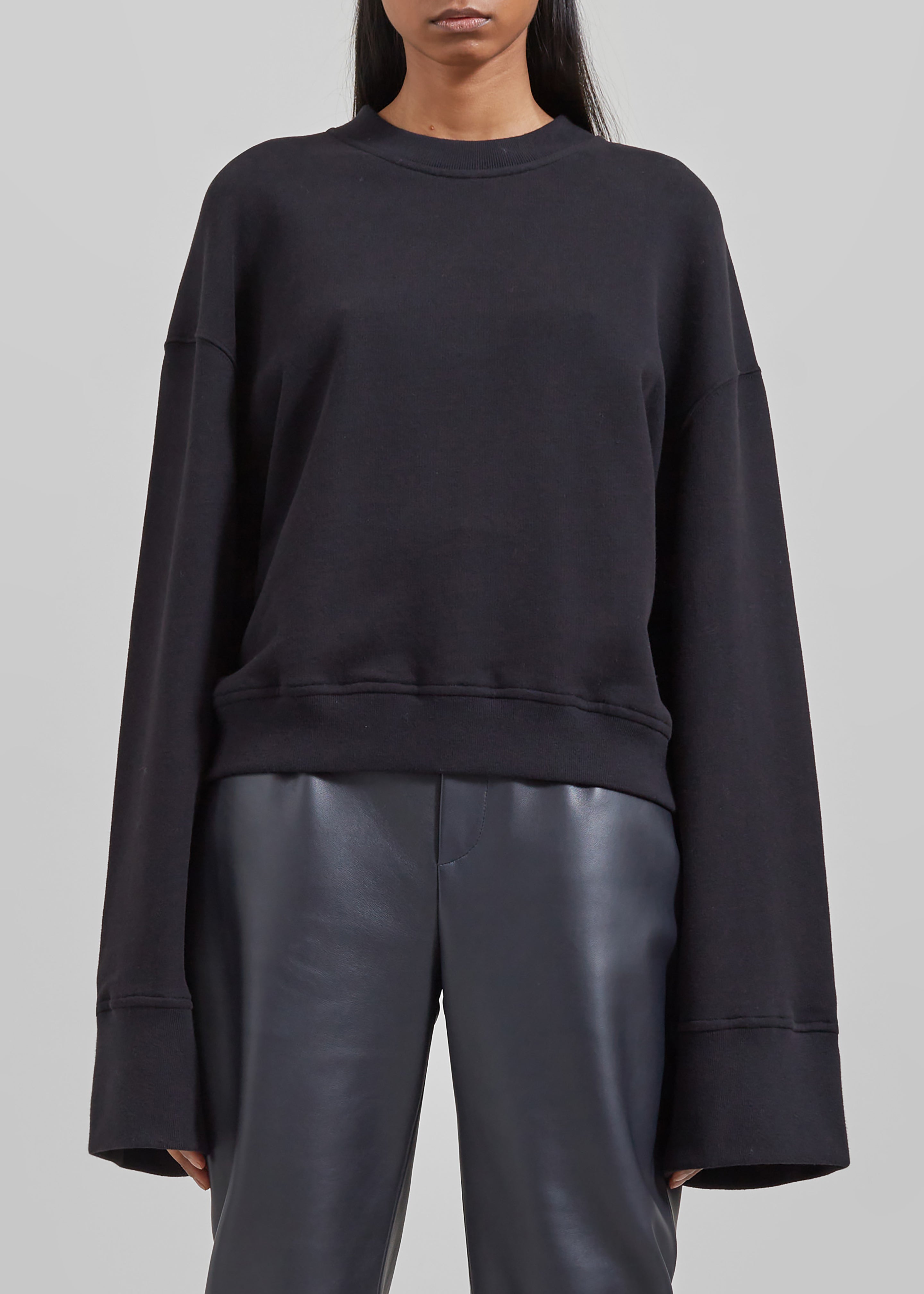 Talia Sweatshirt - Black - 7