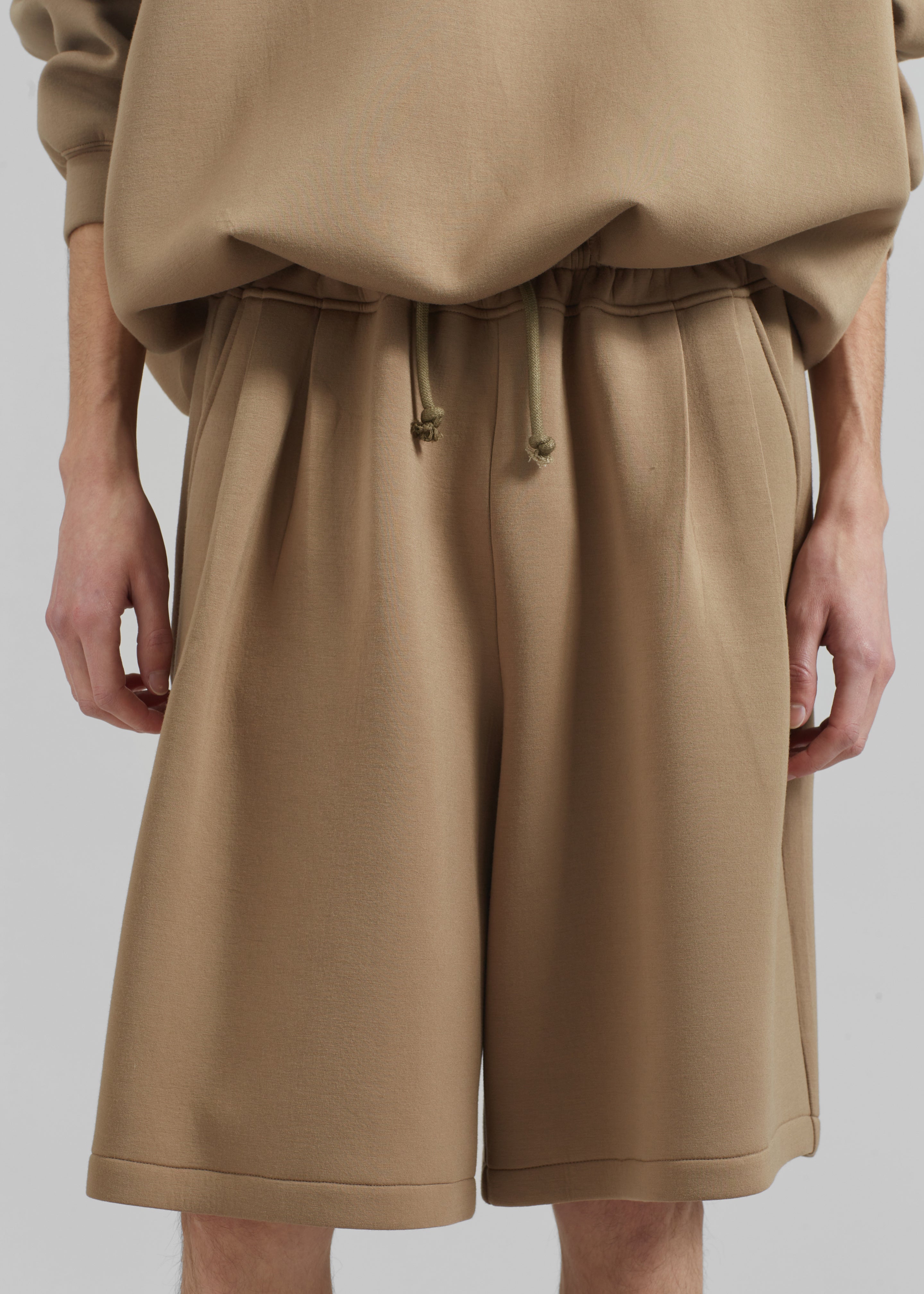 Tate Sweat Shorts - Camel - 2