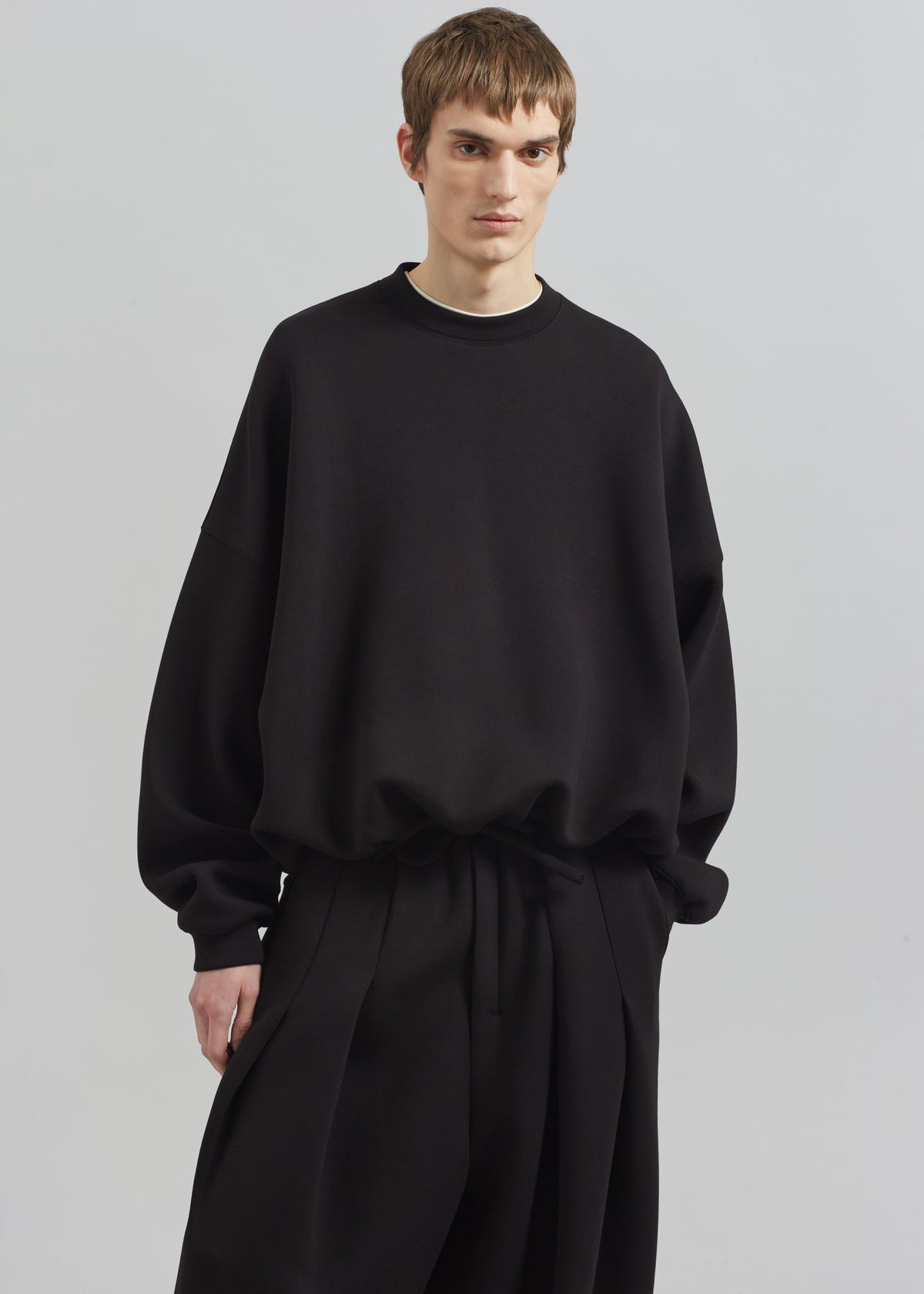 Tate Sweatshirt - Black - 4