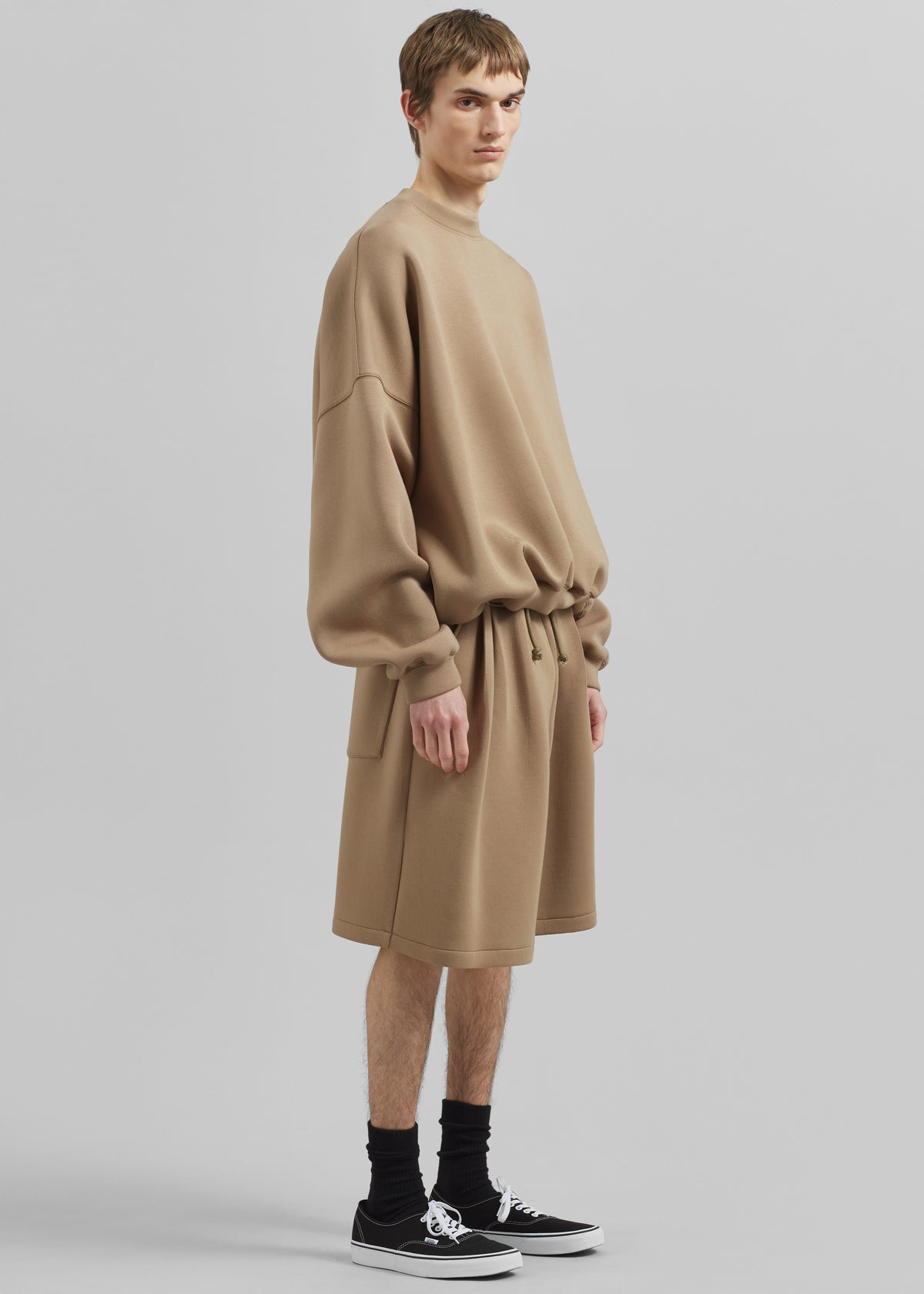 Tate Sweatshirt - Camel - 6