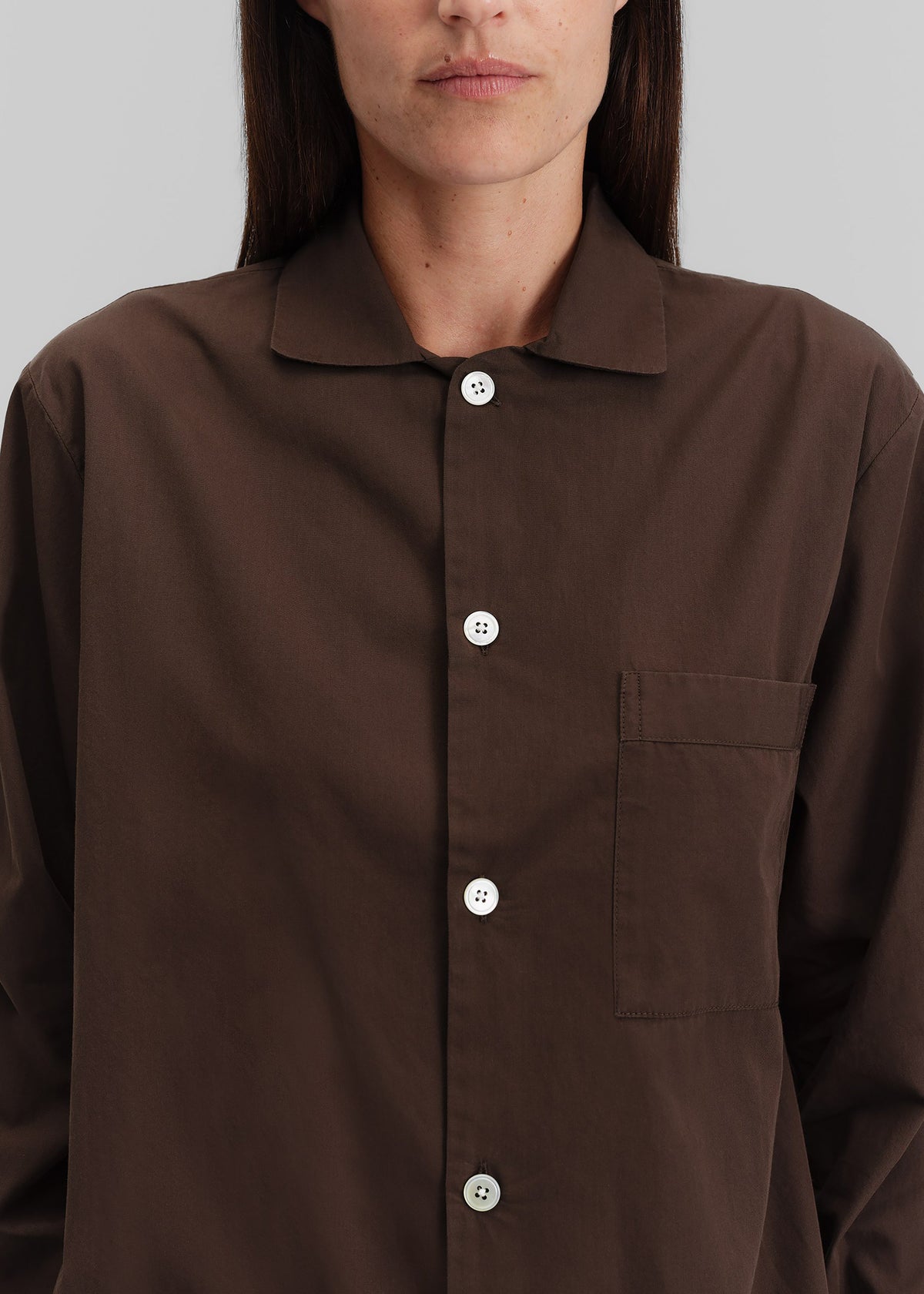 Tekla Poplin Pyjama Shirt - Coffee - 2