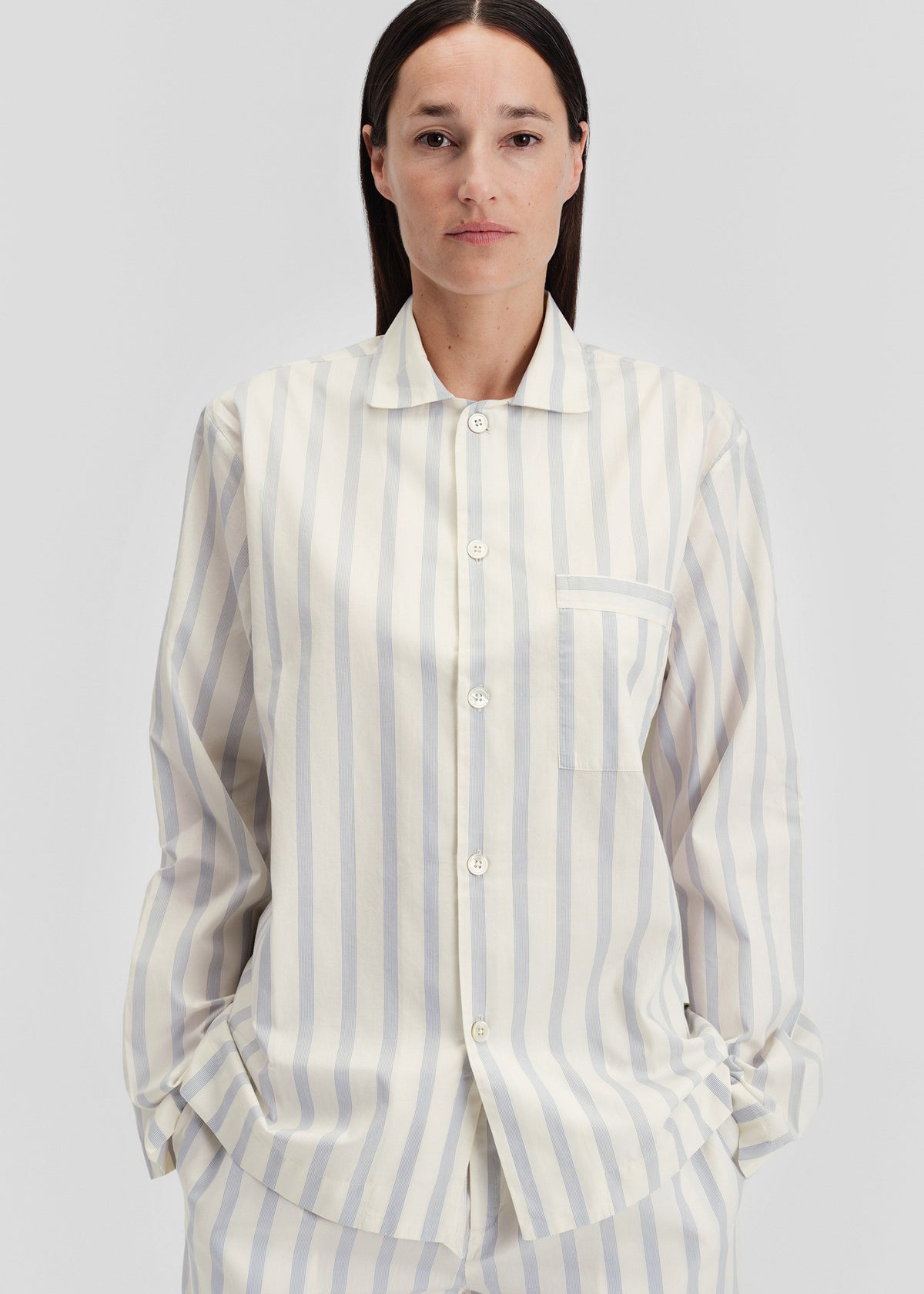 Tekla Poplin Pyjama Shirt - Needle Stripes - 2