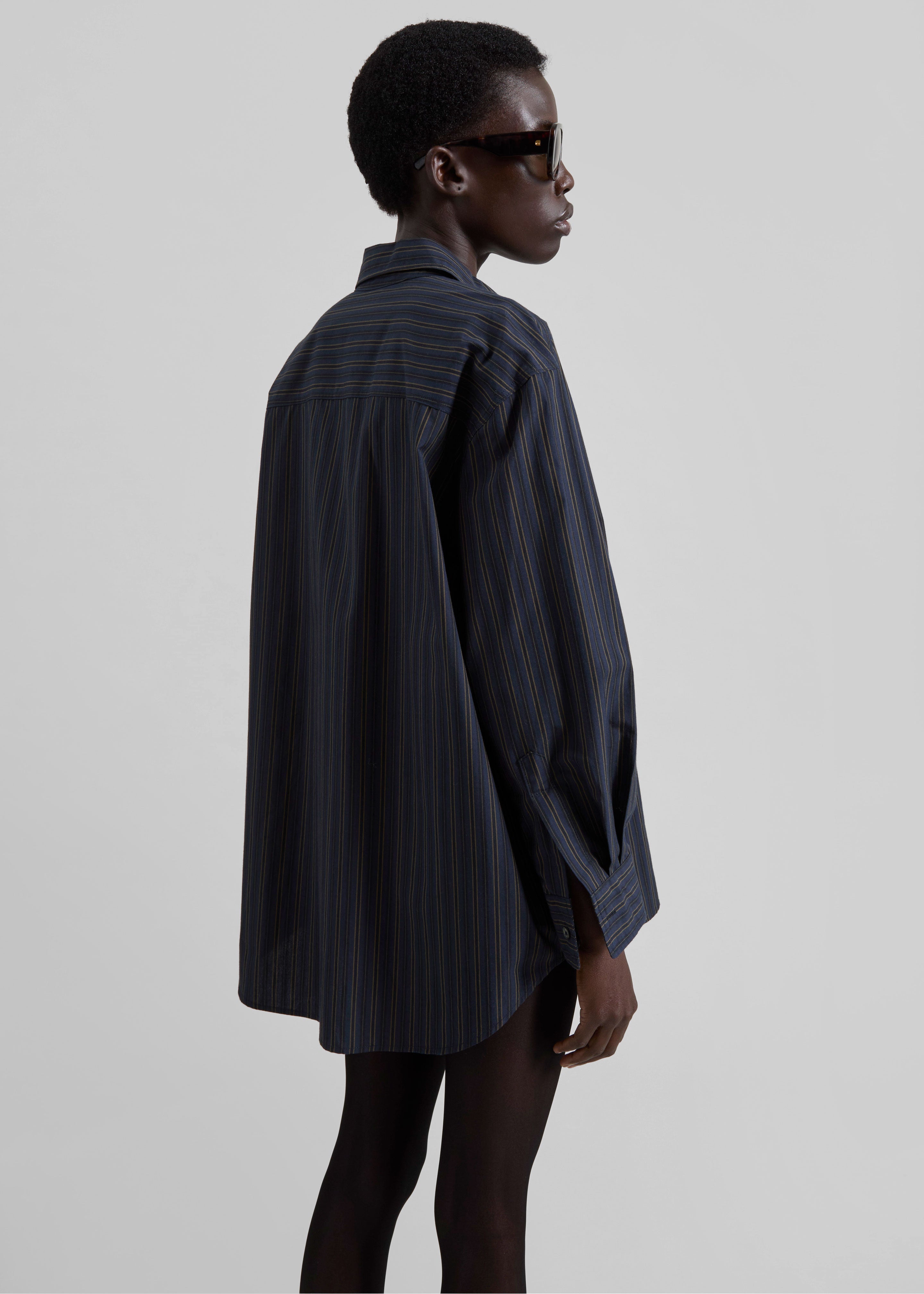 Toulon Shirt - Navy/Black Stripe - 6