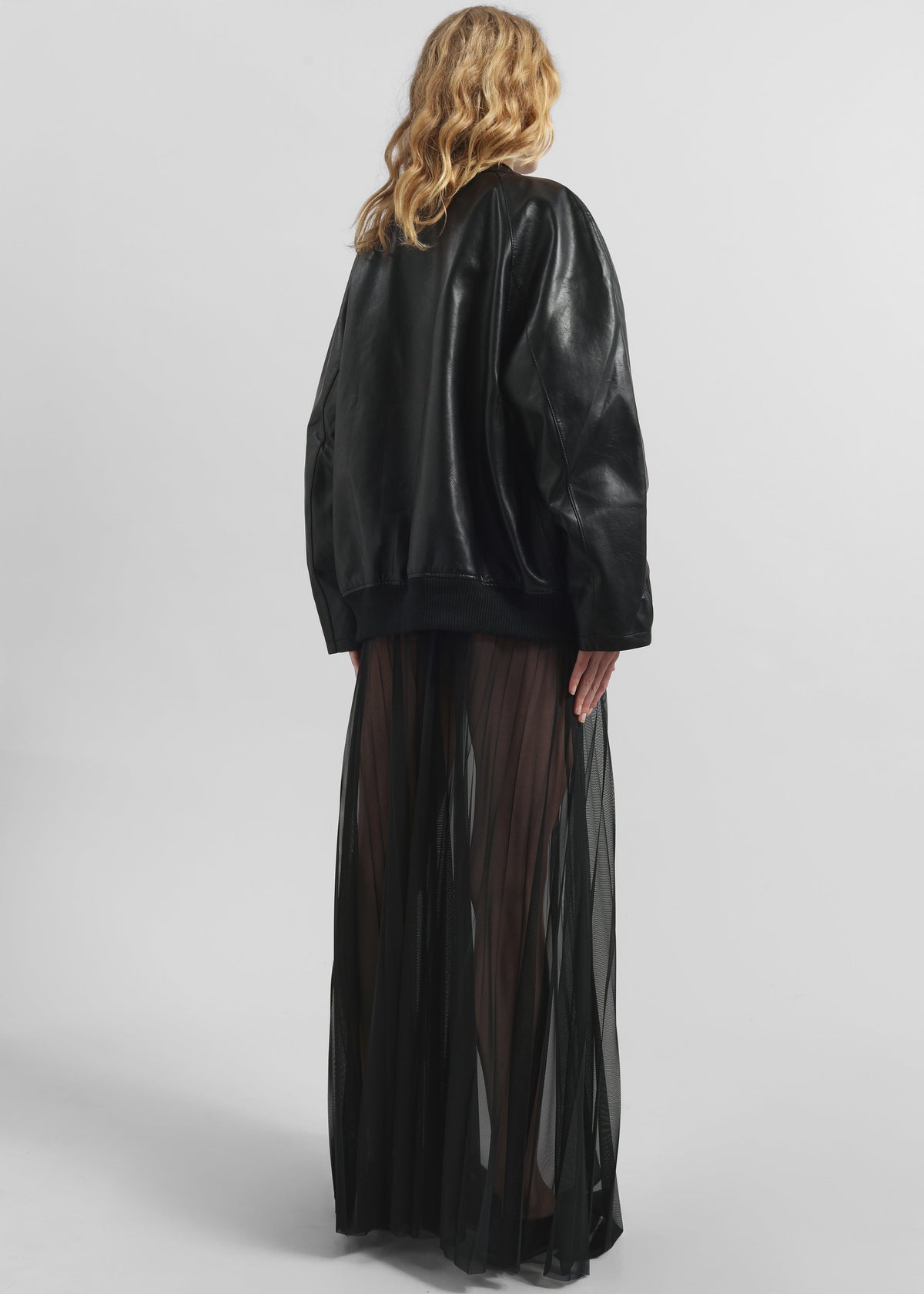 Vallen Pleated Mesh Maxi Skirt - Black - 10