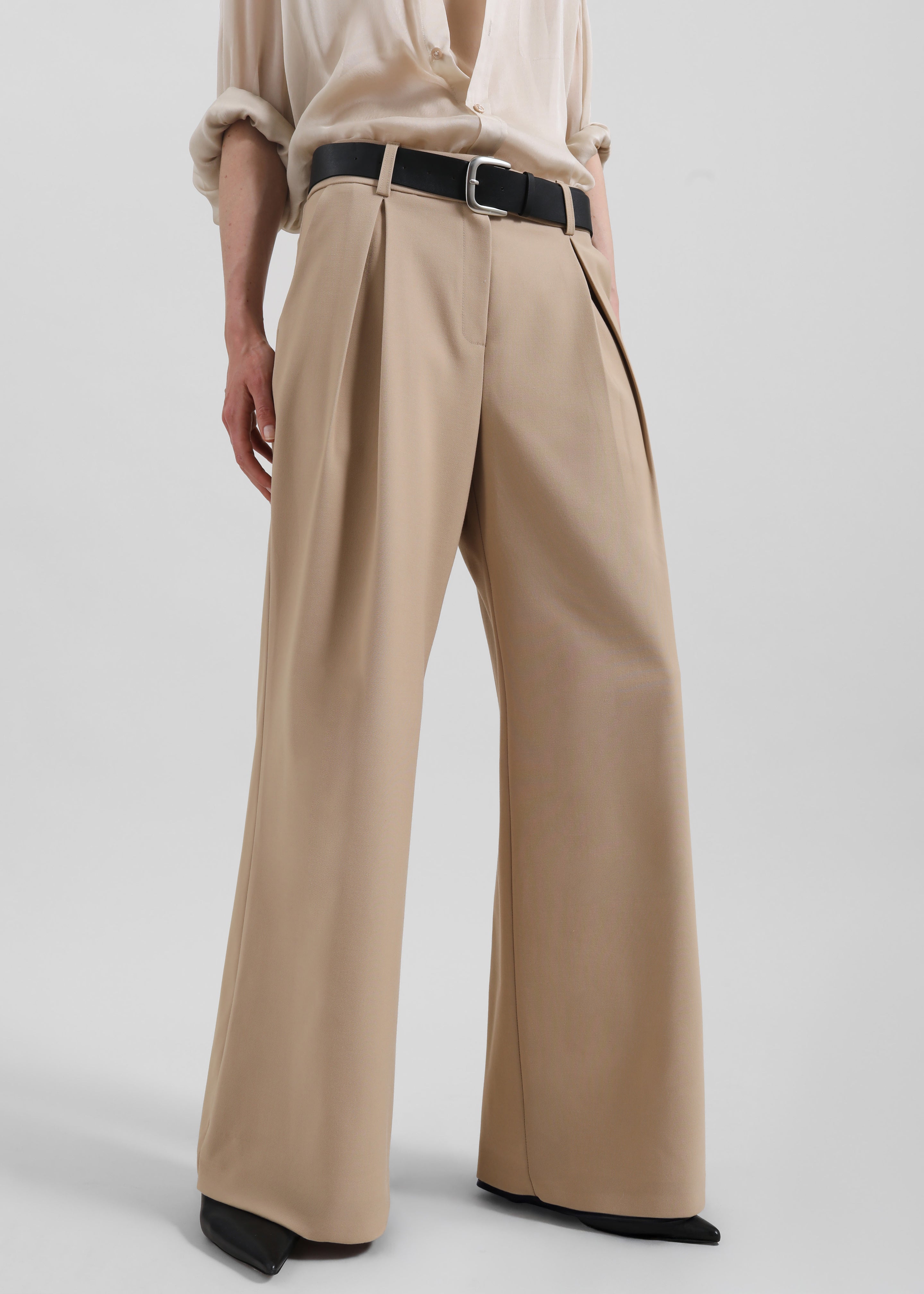 Varen Belted Wide Trousers - Beige - 2