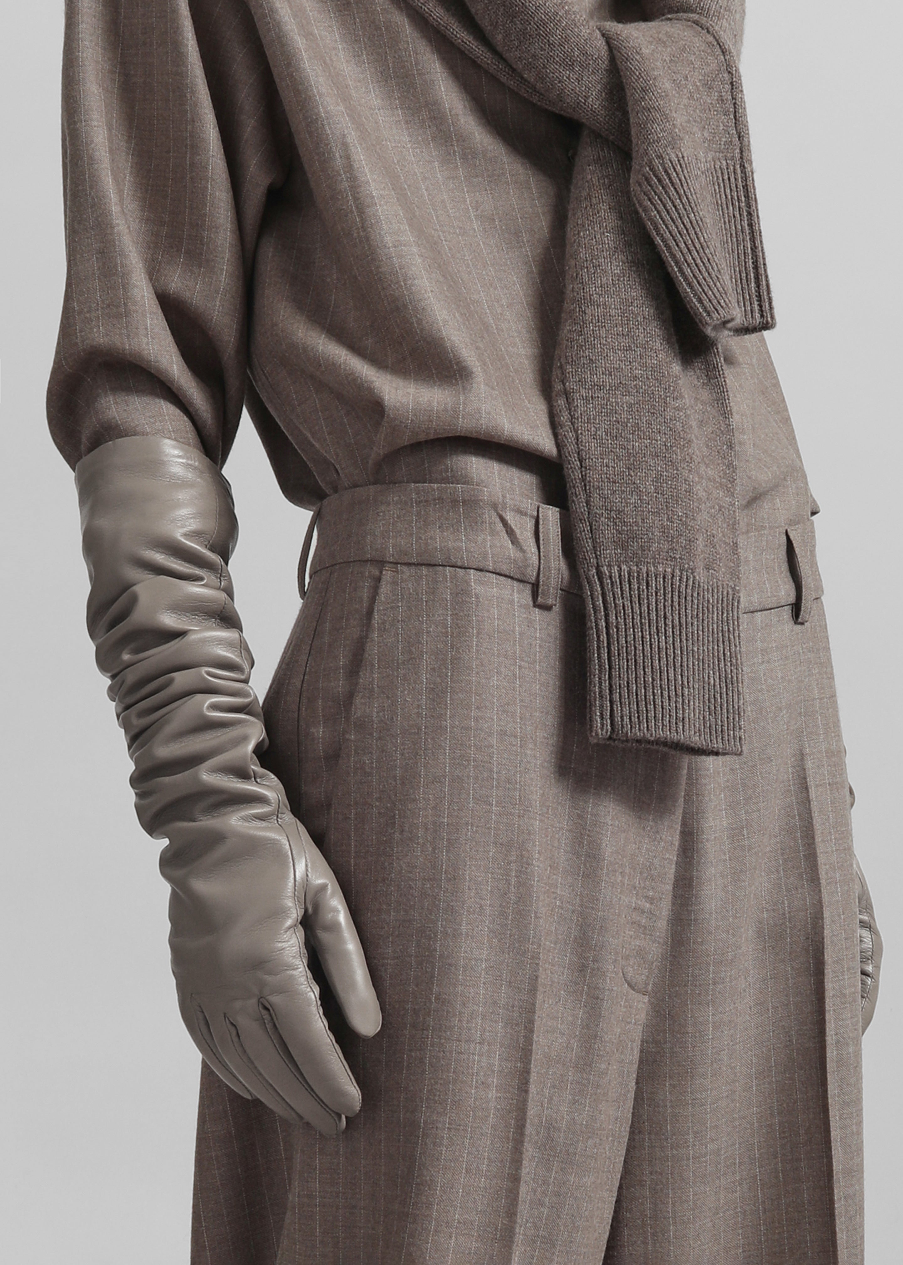 Veneto Long Leather Gloves - Taupe - 2