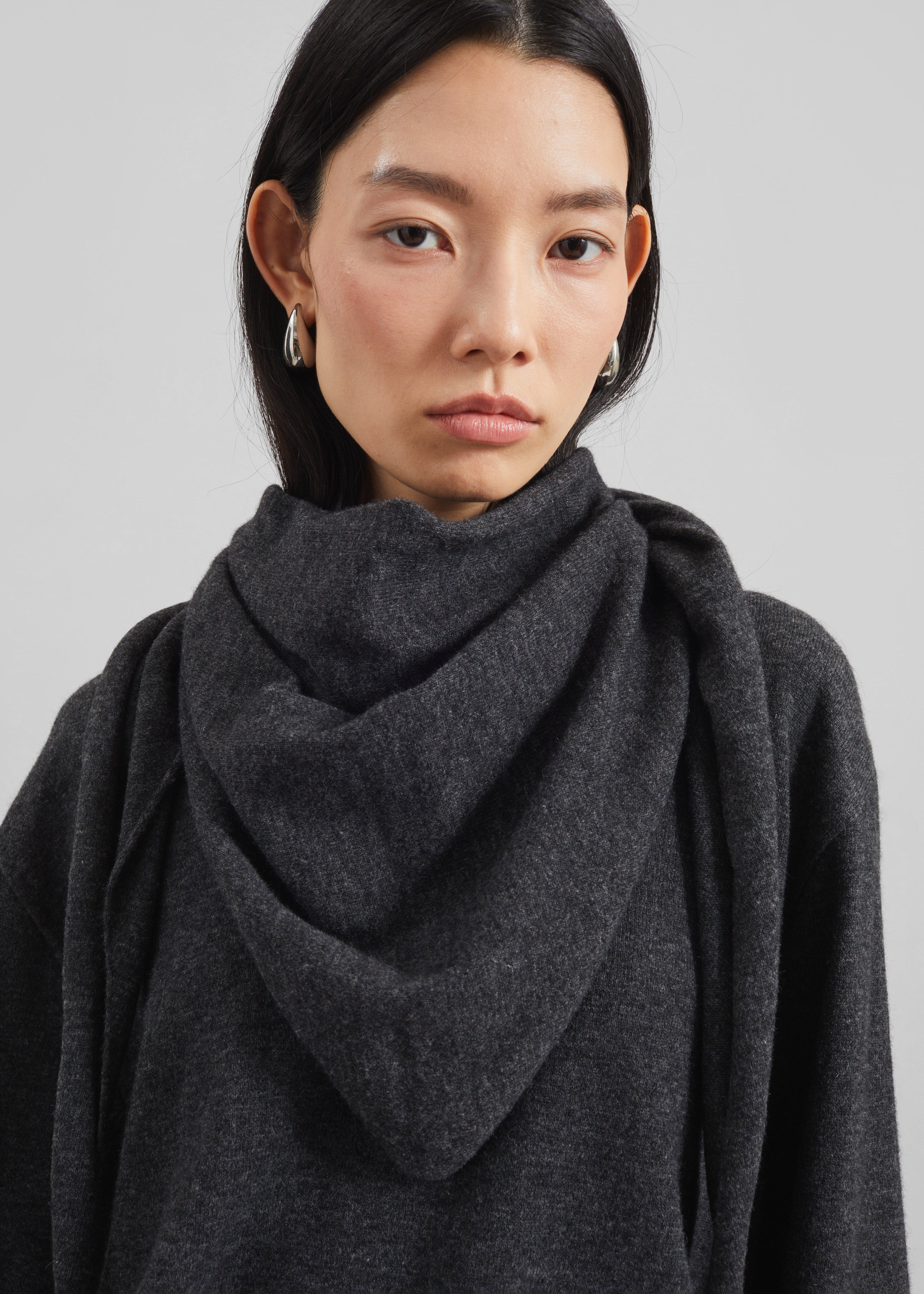 Vermont Scarf Sweater - Charcoal - 2