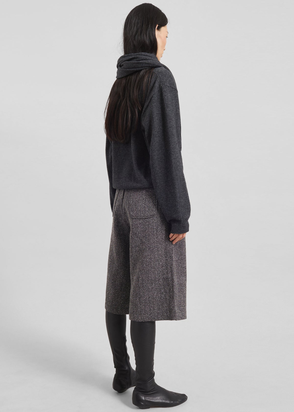 Vermont Scarf Sweater - Charcoal - 5