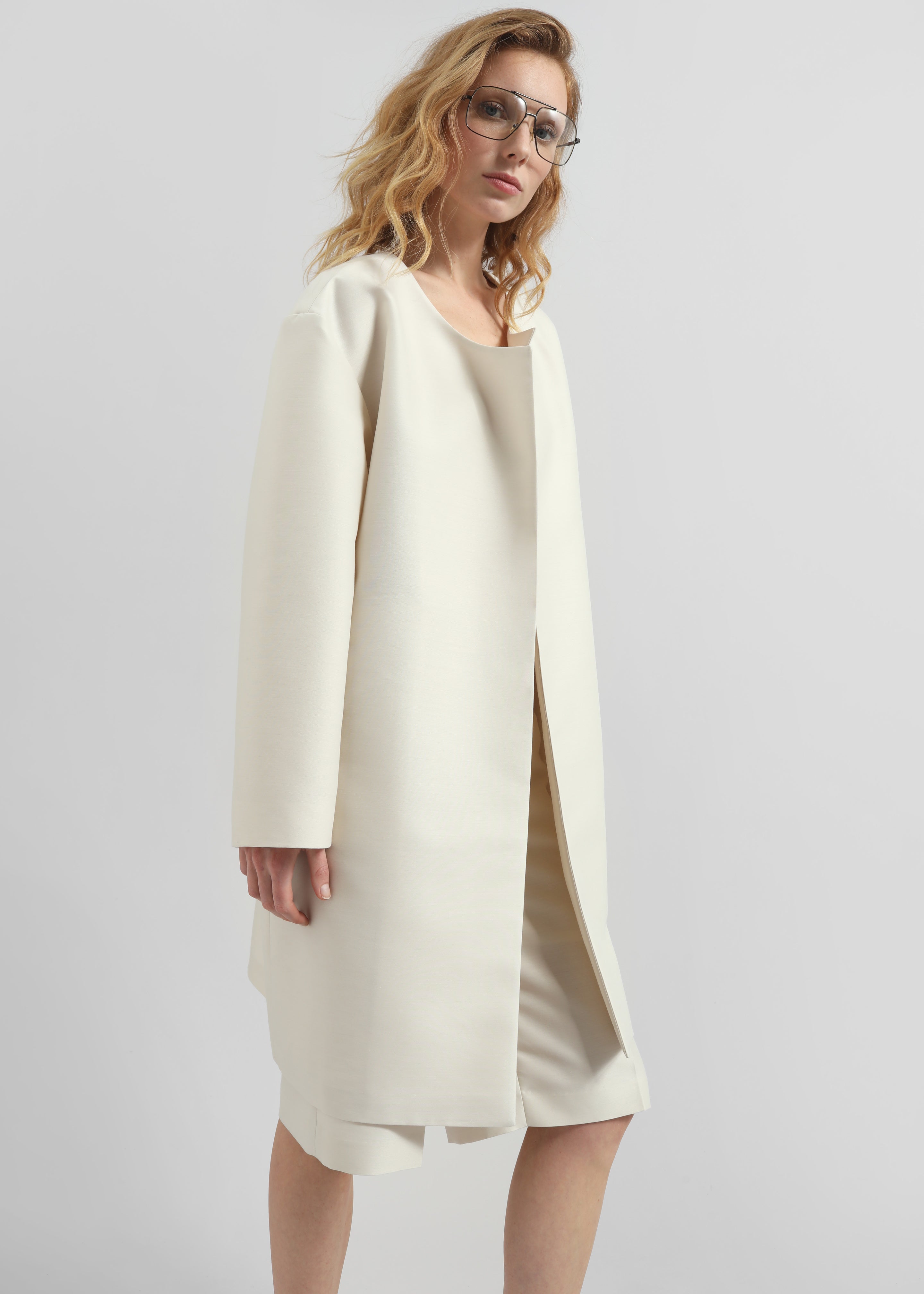 Zwolle Sheen Light Overcoat - Cream - 2
