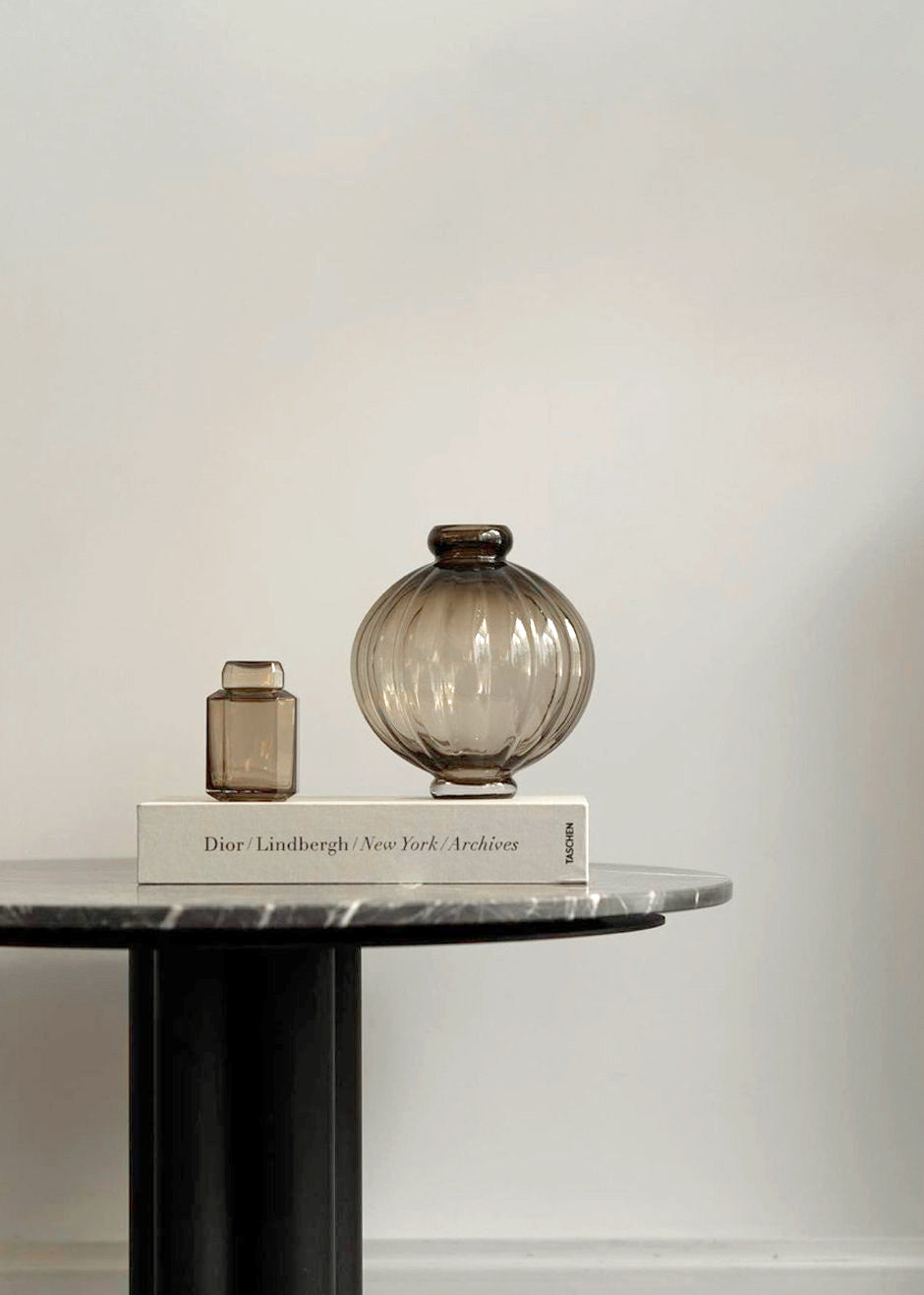 Louise Roe Glass Balloon Vase 01 - Smoke - 1
