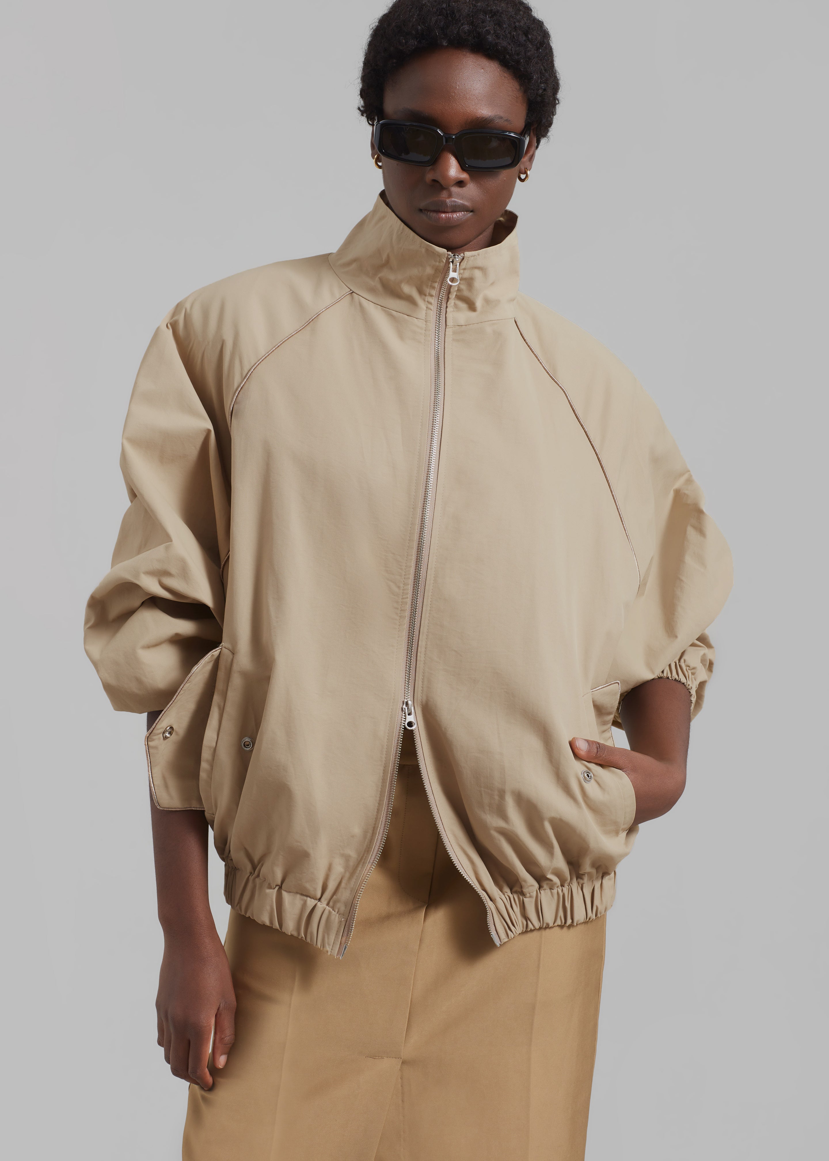 Carlisle Light Jacket - Beige - 2