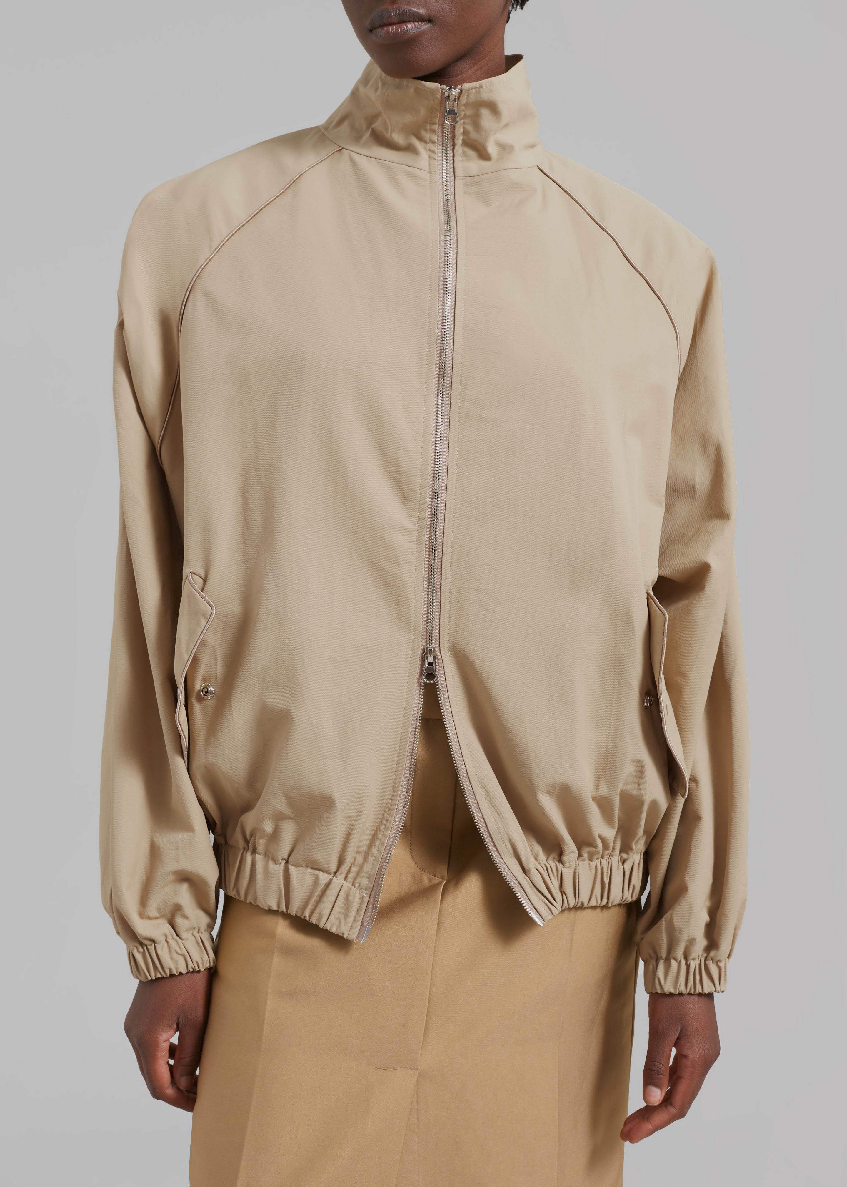 Carlisle Light Jacket - Beige - 4