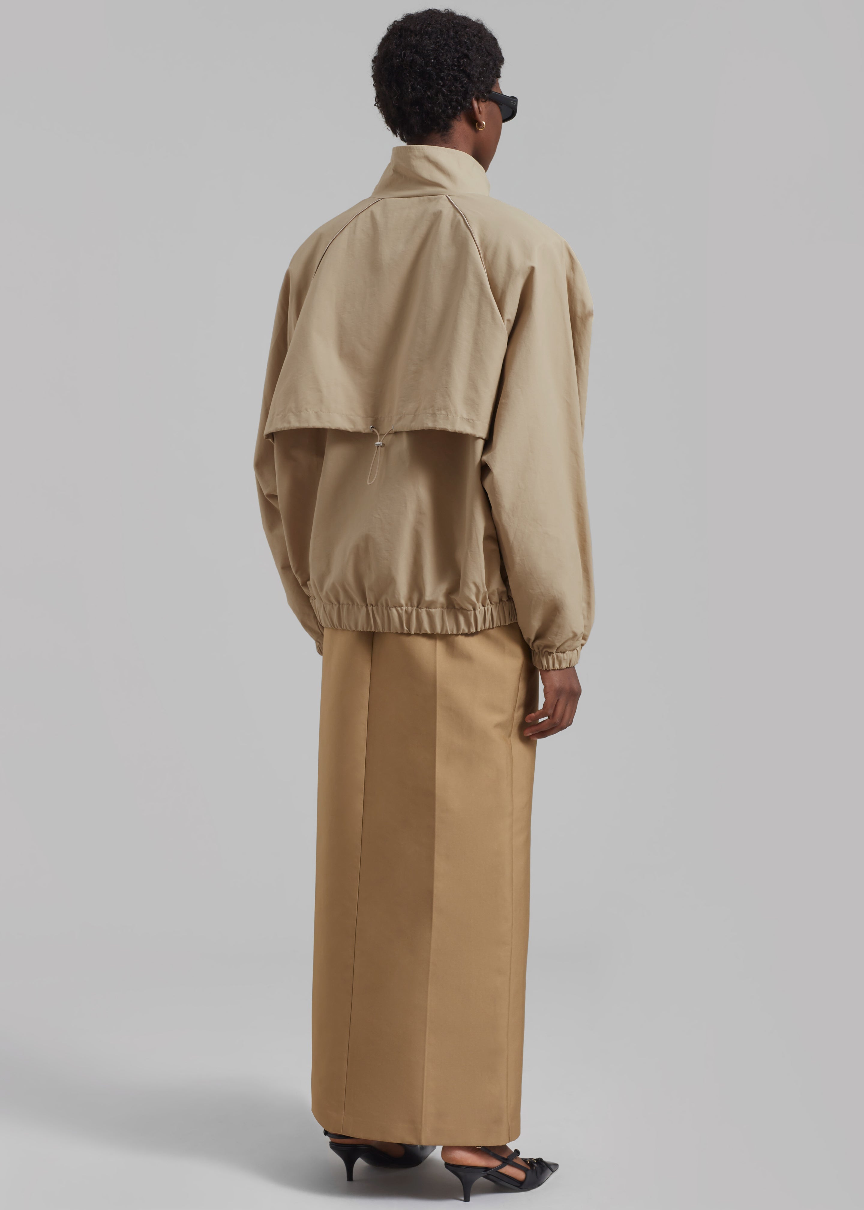 Carlisle Light Jacket - Beige - 6