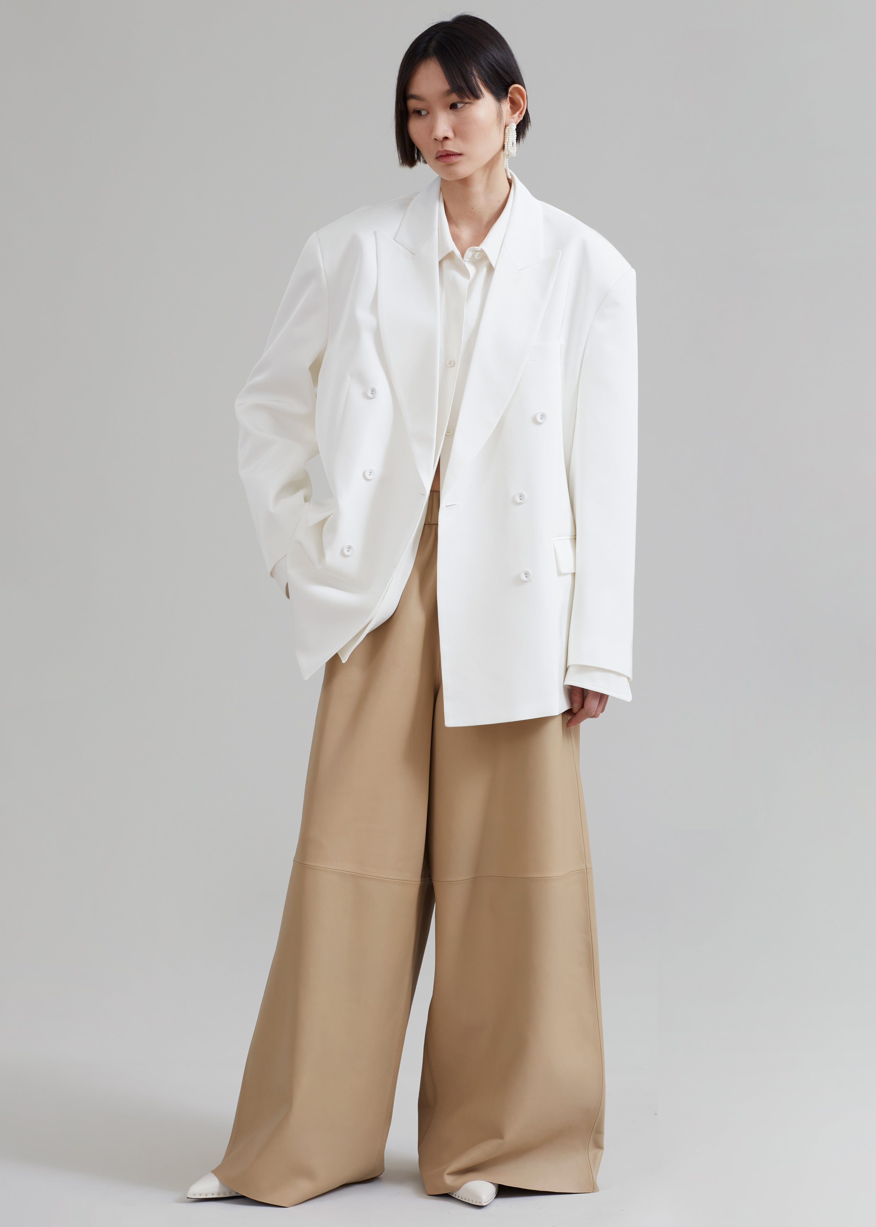 Demi Blazer - White - 9