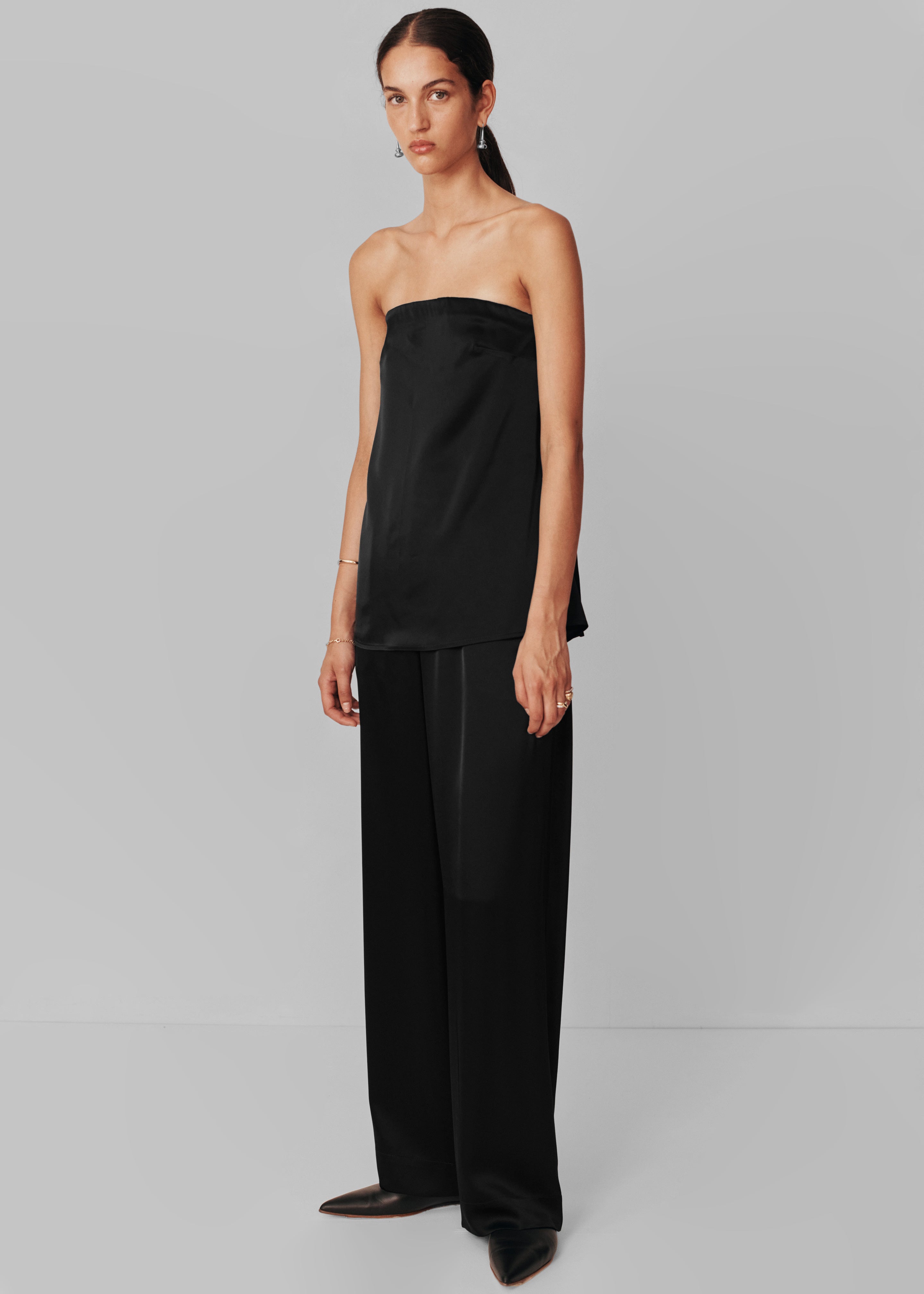 Esse Studios Mono Column Top - Black - 3