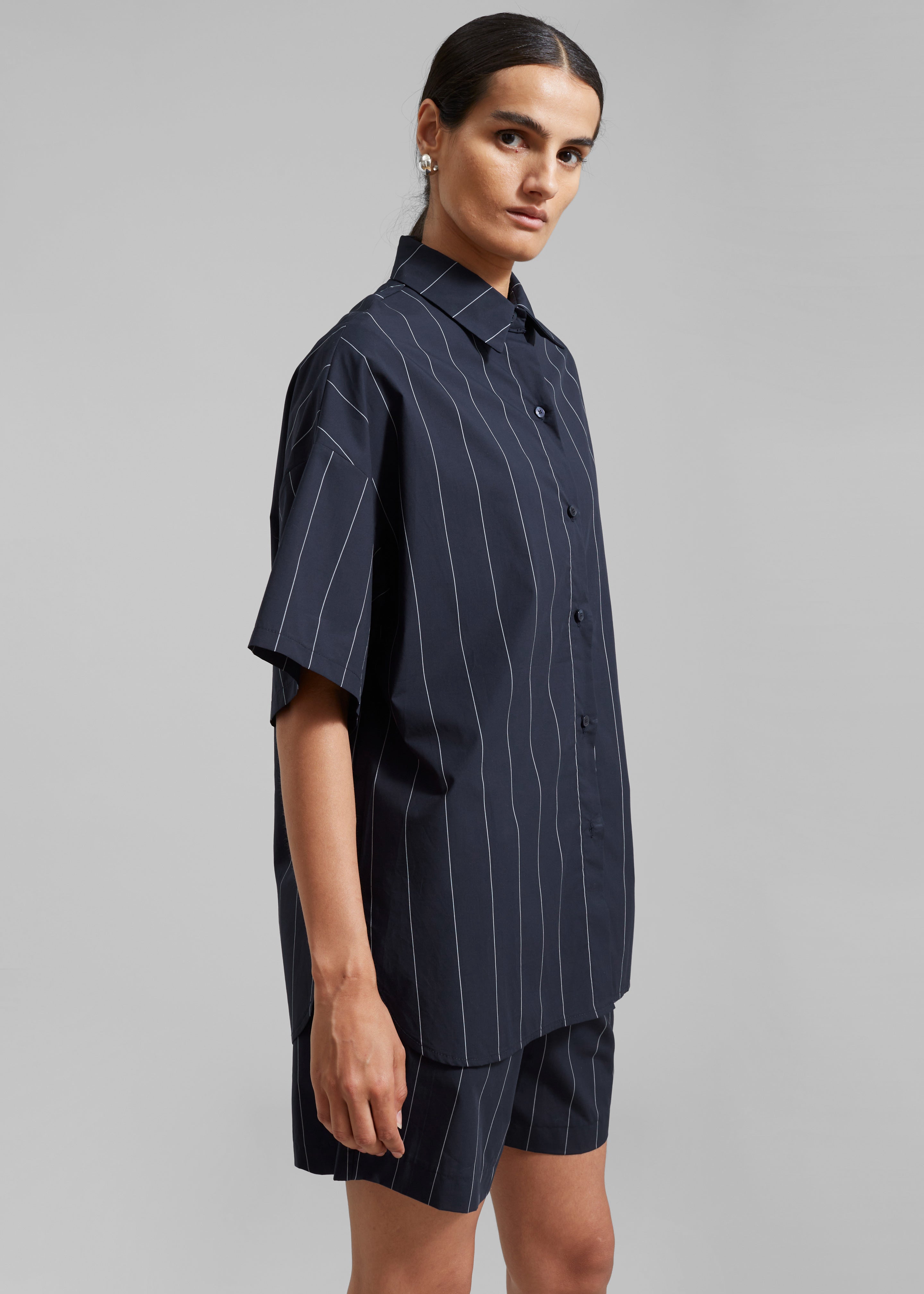 Finn Button Up Shirt - White Stripe - 7