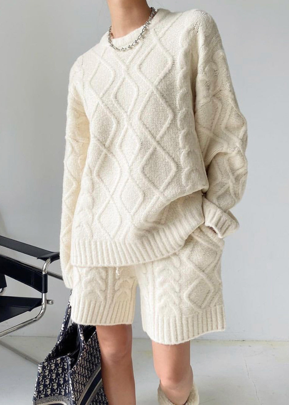 Eira Knit Shorts - Cream - 7