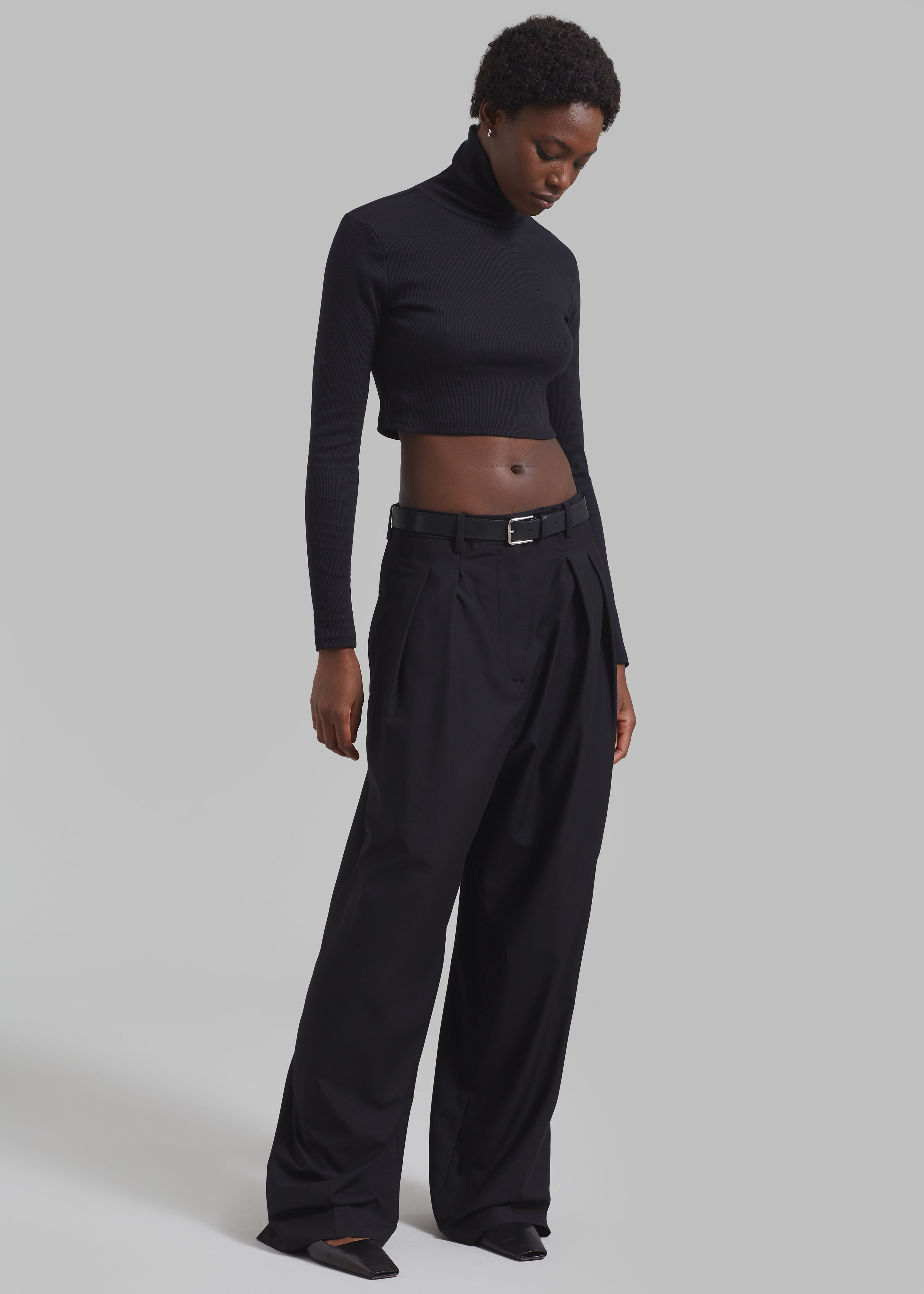 Gestuz Drew GZ LS Cropped Rollneck - Black - 1