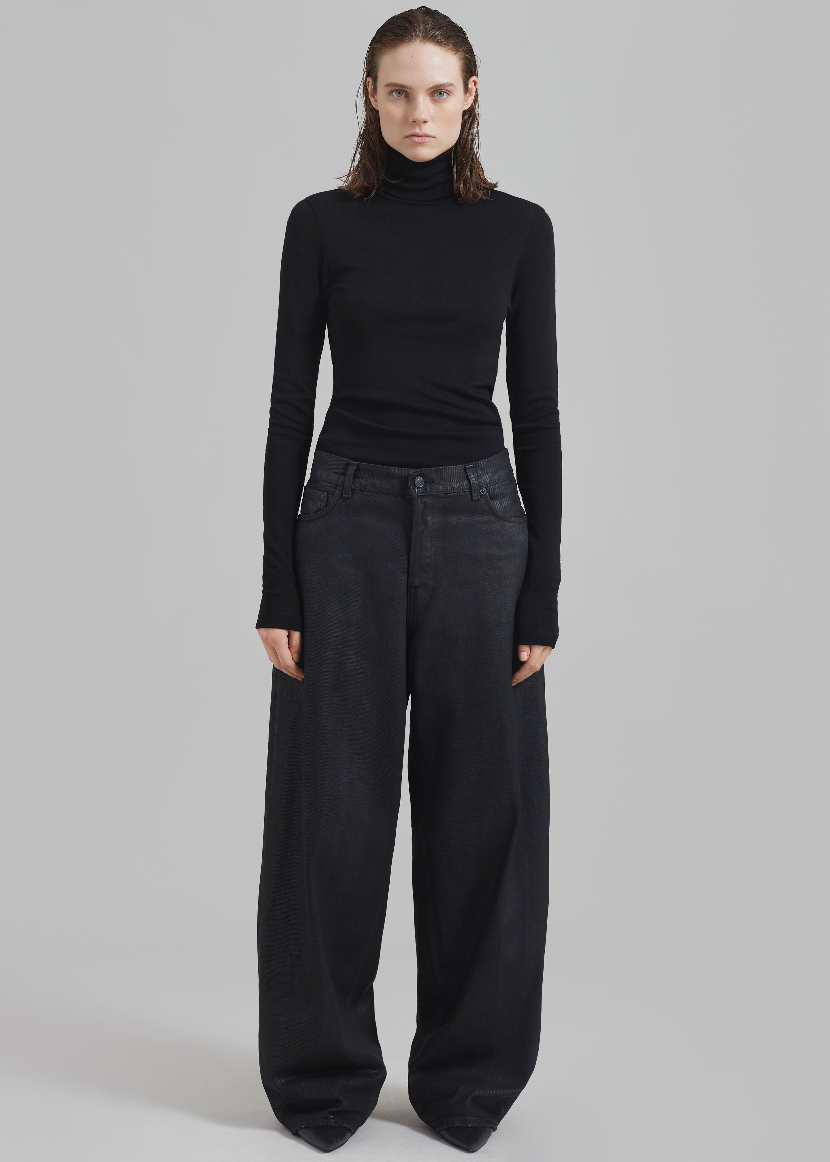 Haikure Bethany Pants - Black Coated - 8