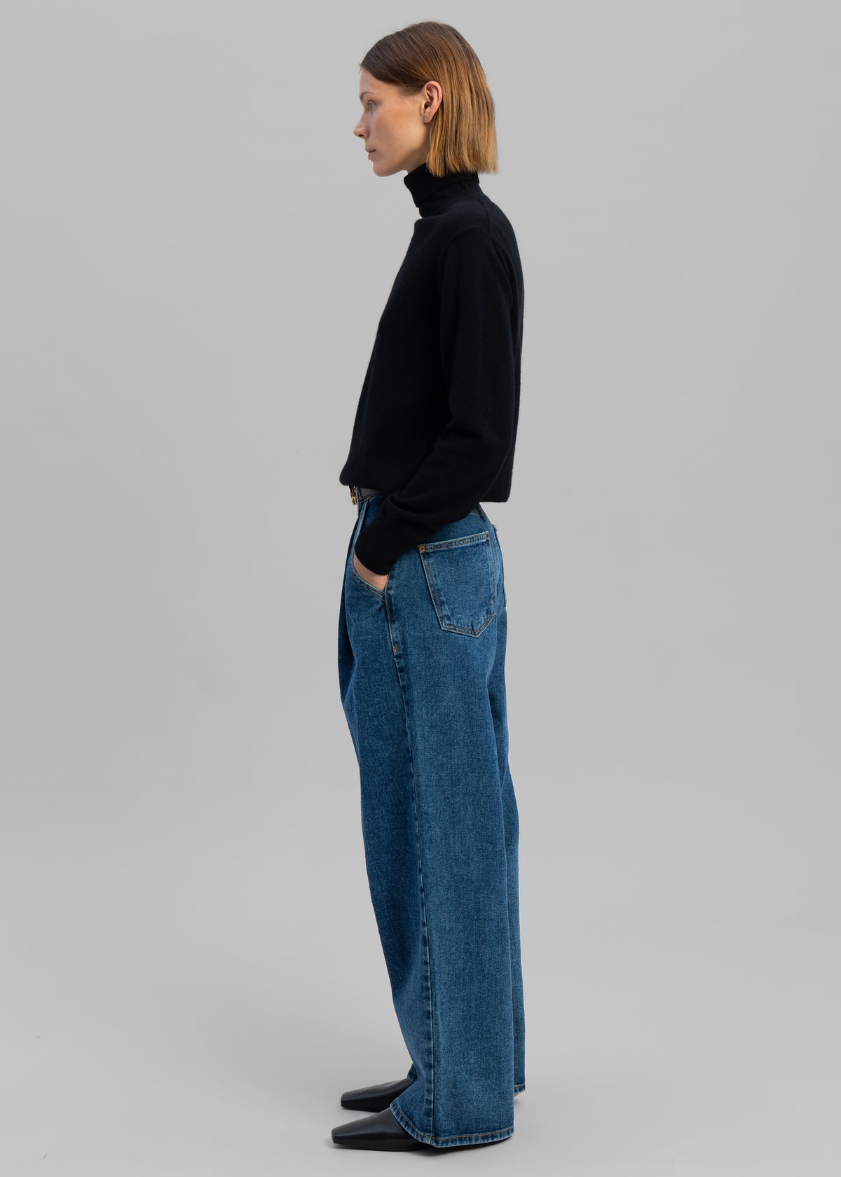Isabella Denim Pants - Medium Wash - 3