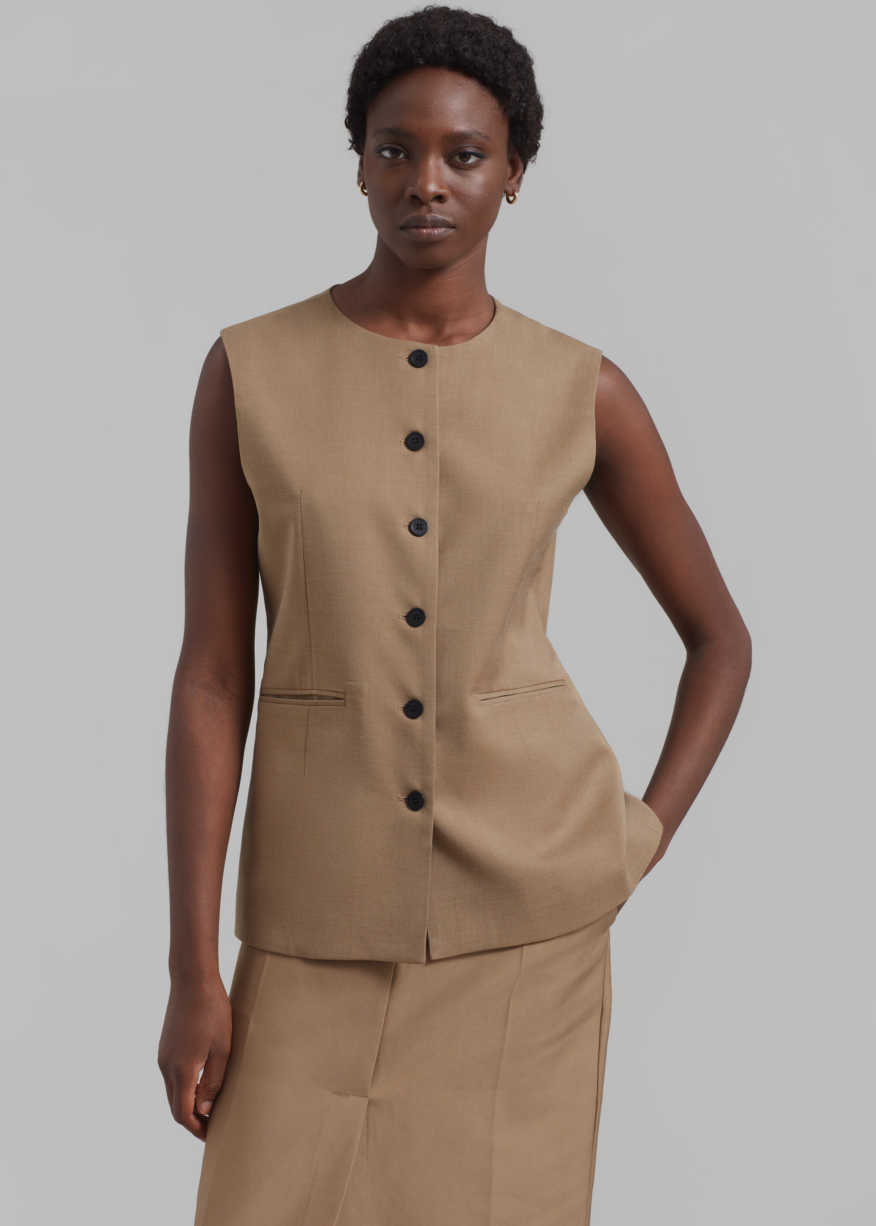 Jenni Vest - Brown - 5