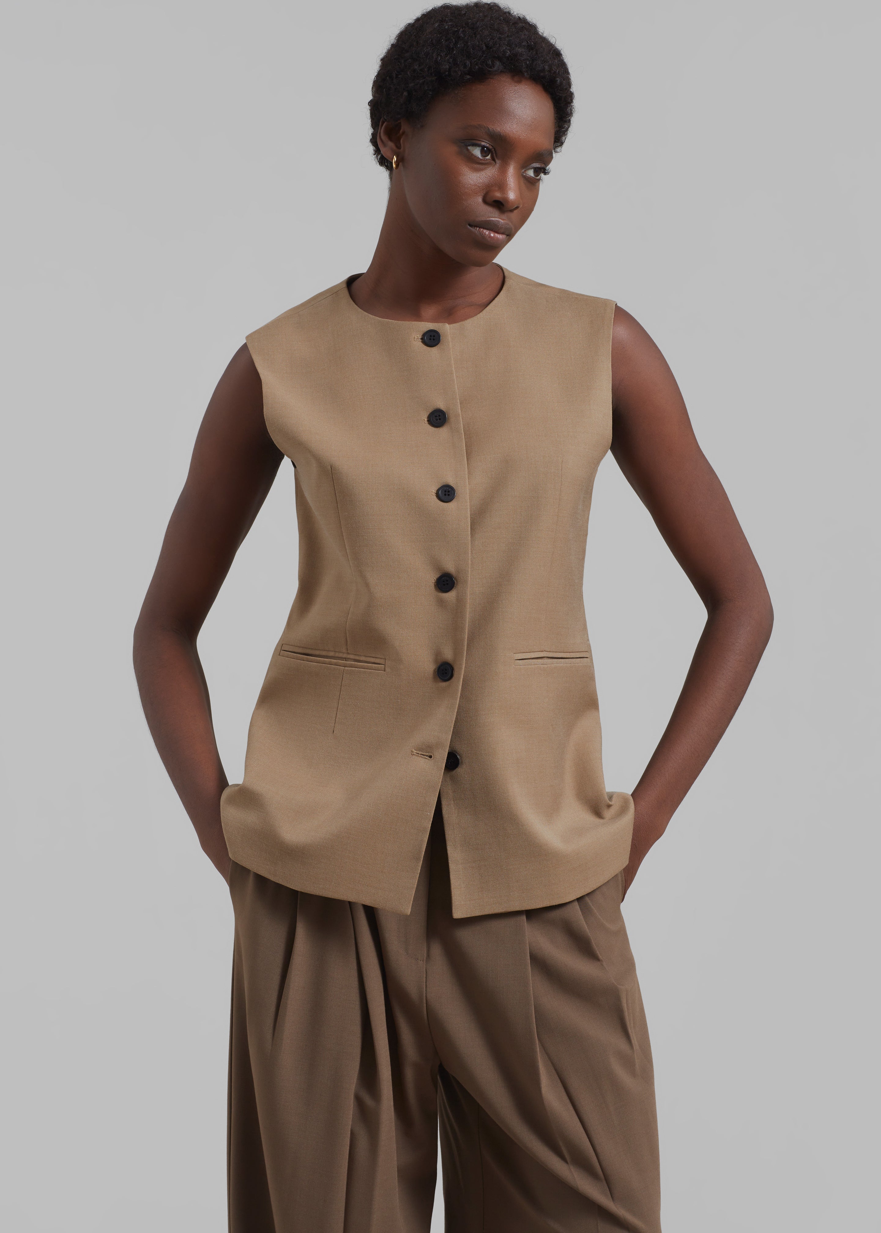 Jenni Vest - Brown - 2