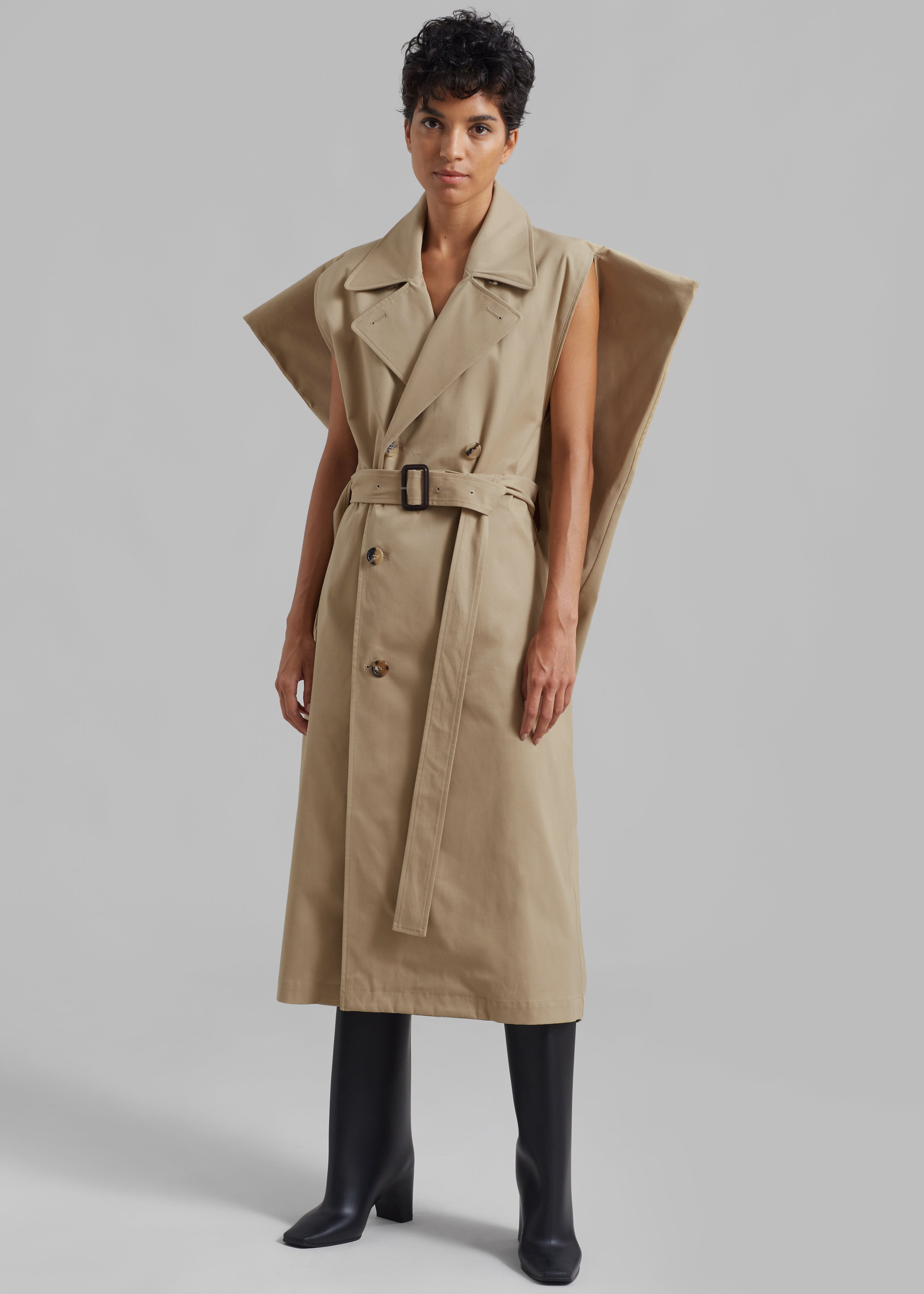 JW Anderson Sleeveless Kite Trench Coat - Flax - 5