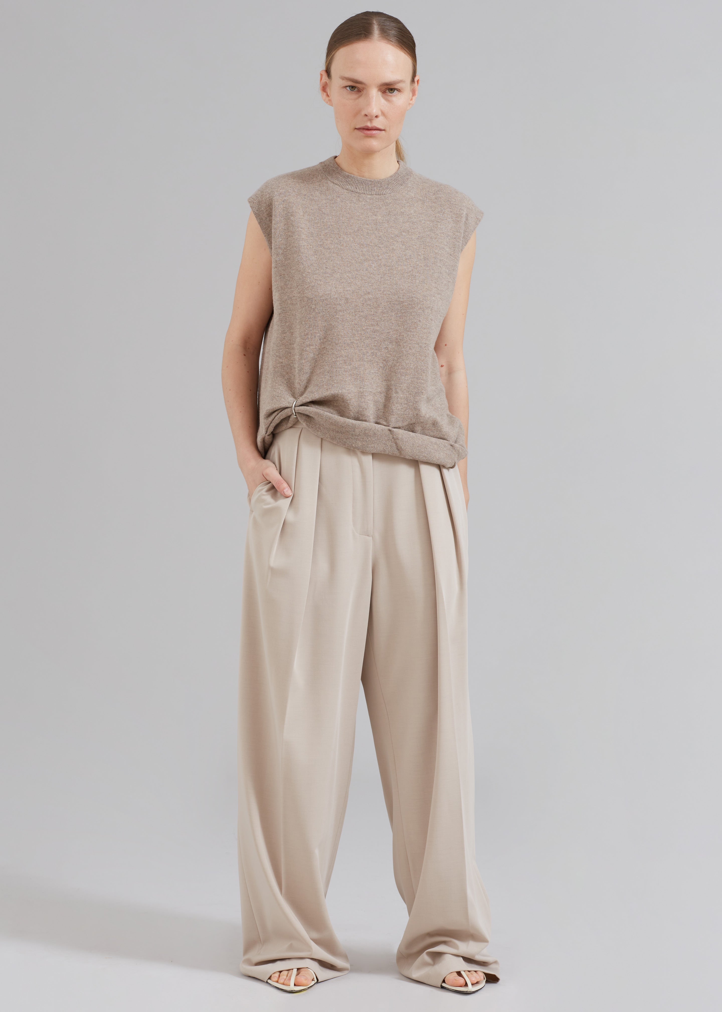 JW Anderson Ring Detail Roll Vest - Beige Melange - 2