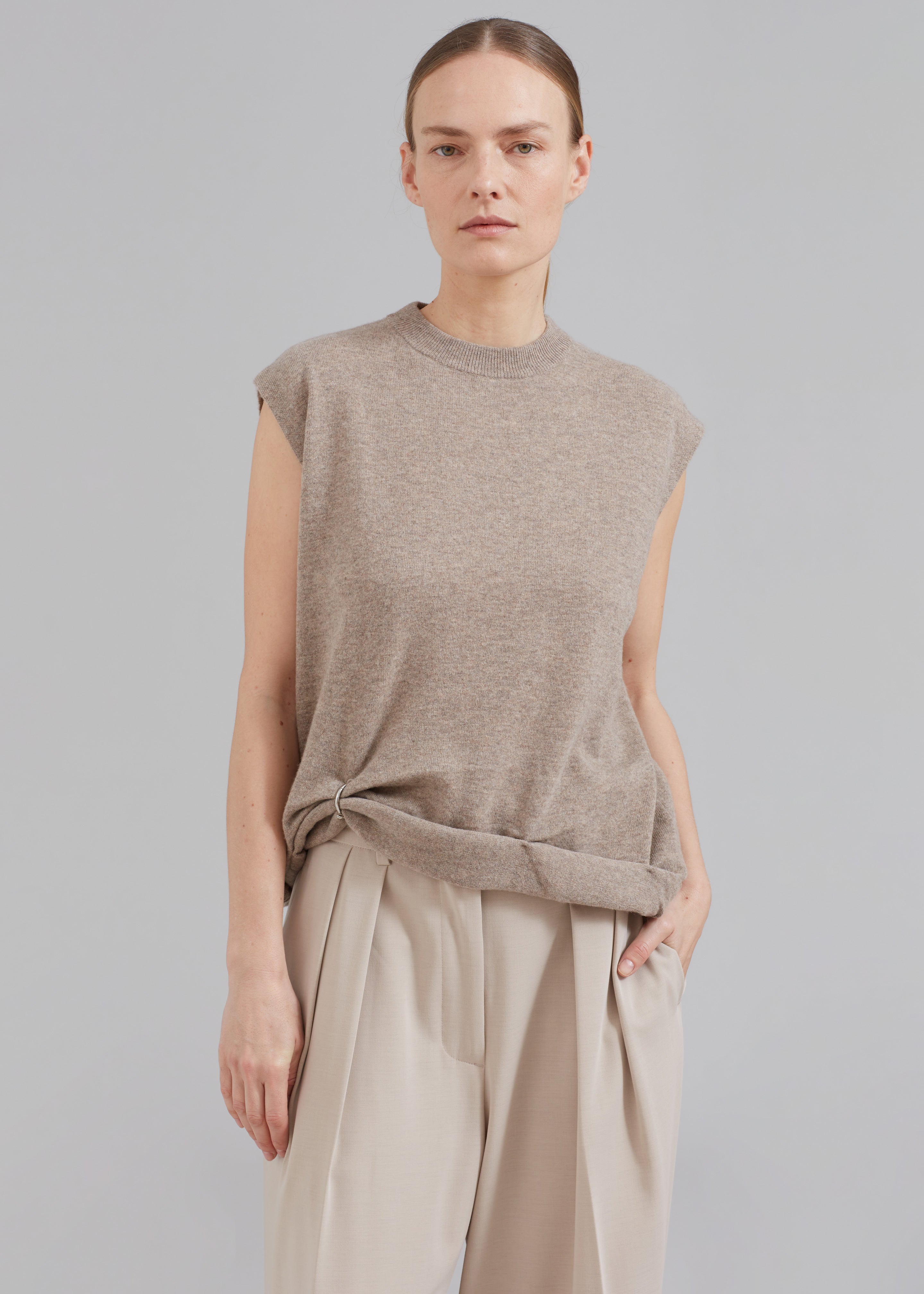 JW Anderson Ring Detail Roll Vest - Beige Melange - 4