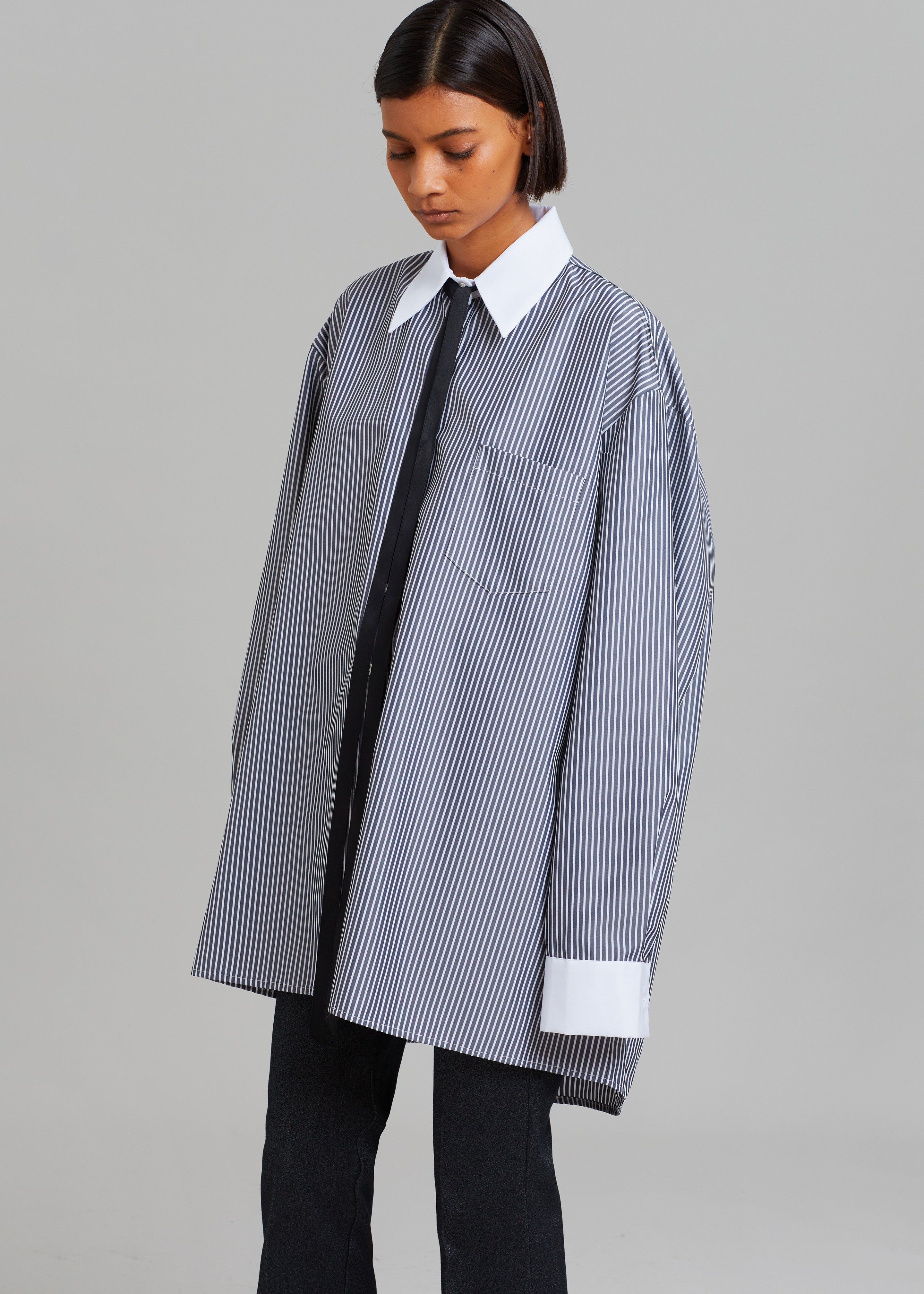 Jany Tie-Neck Shirt - Black Stripe - 6