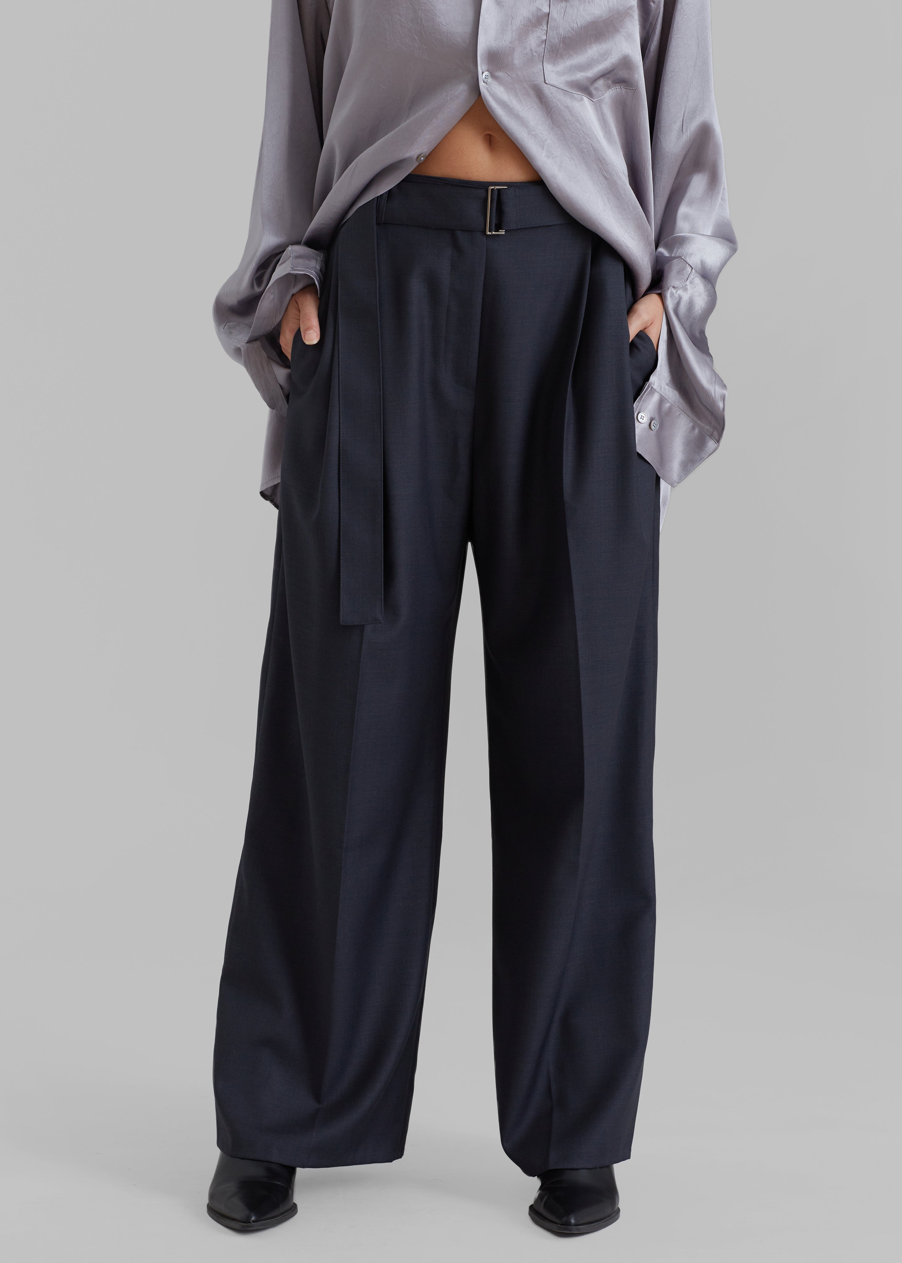 Lyxe Belted Pants - Charcoal - 3
