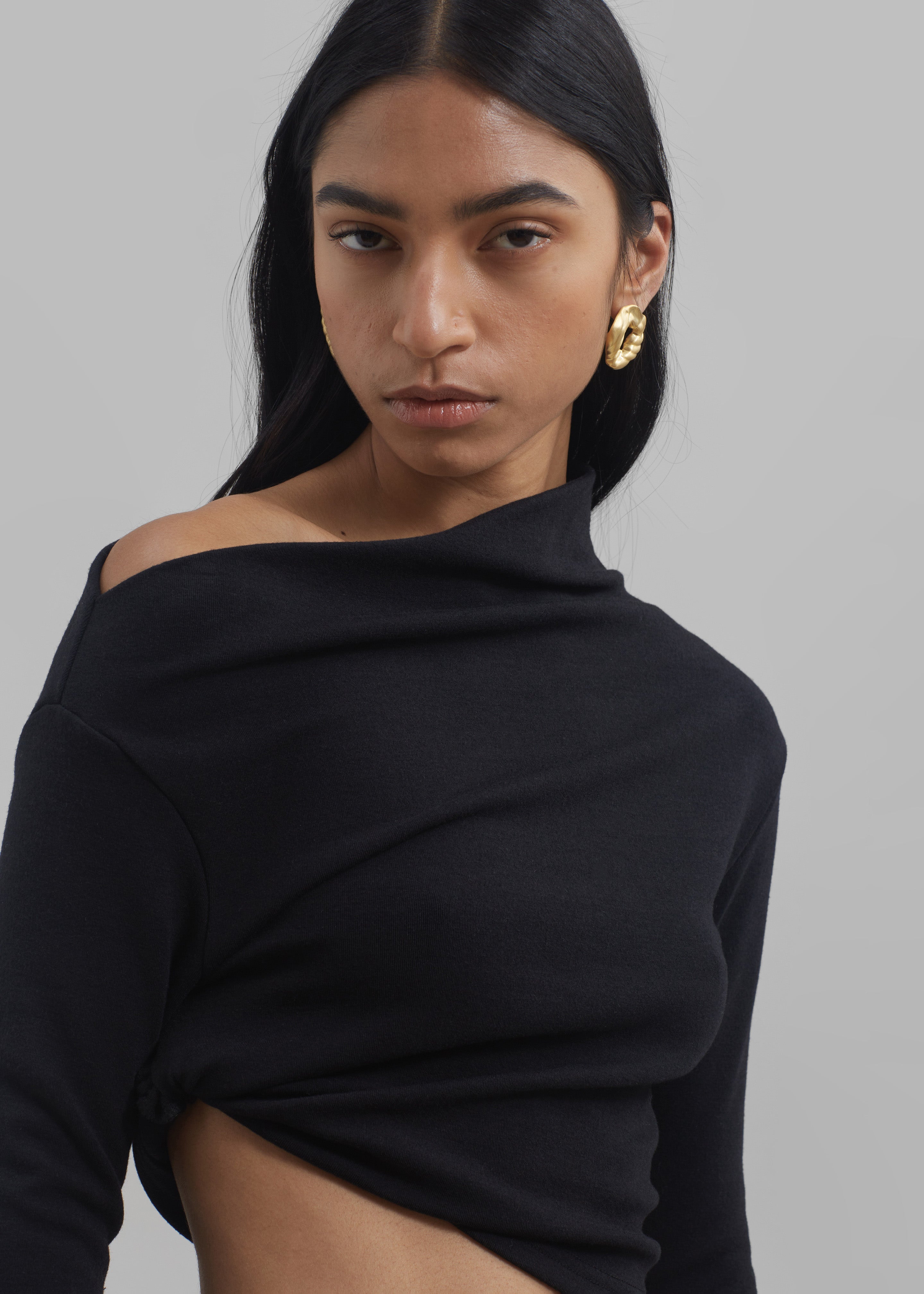 Margot Asymmetric Top - Black - 4