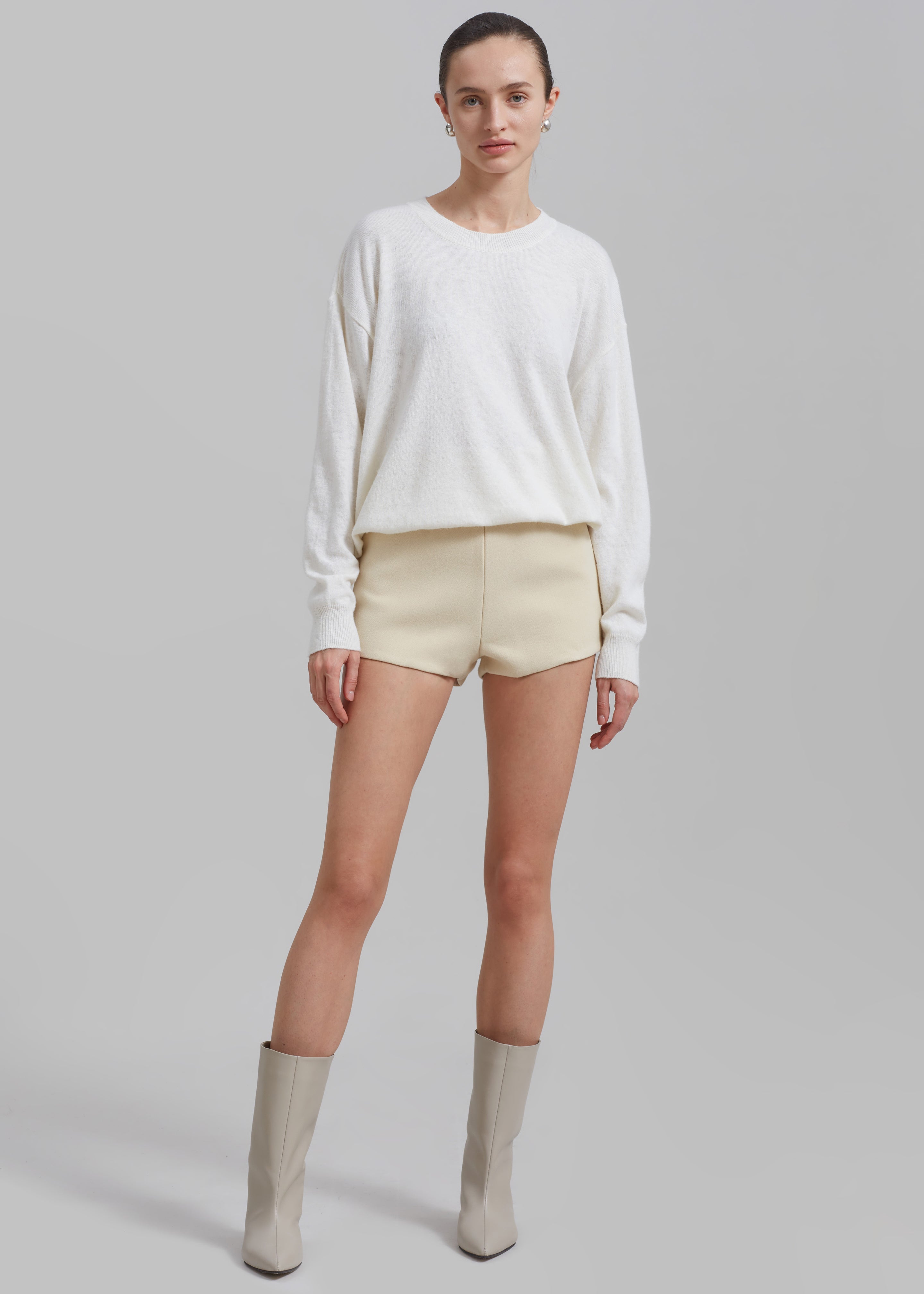 Mira Hot Pants - Cream - 5