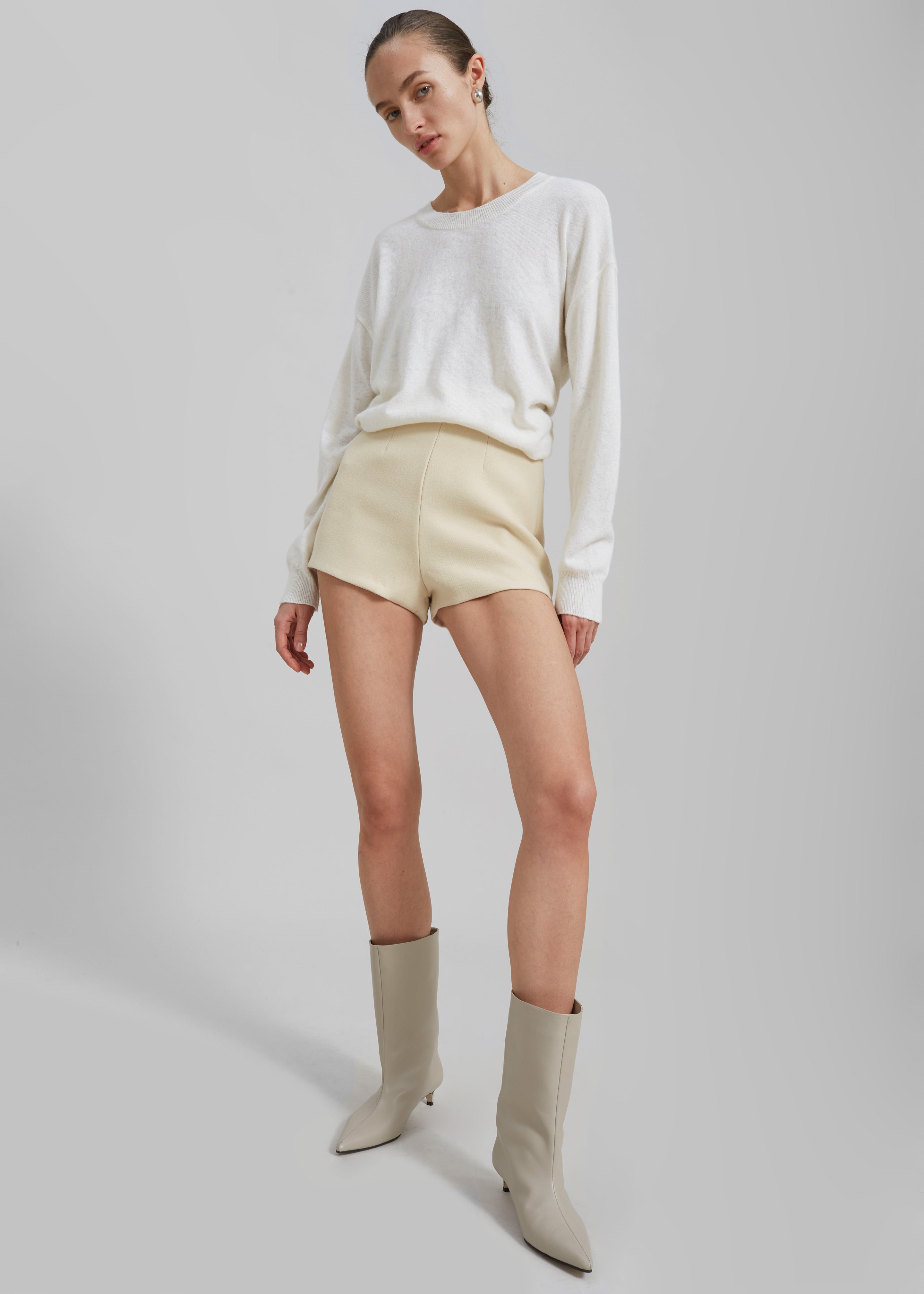 Mira Hot Pants - Cream - 7