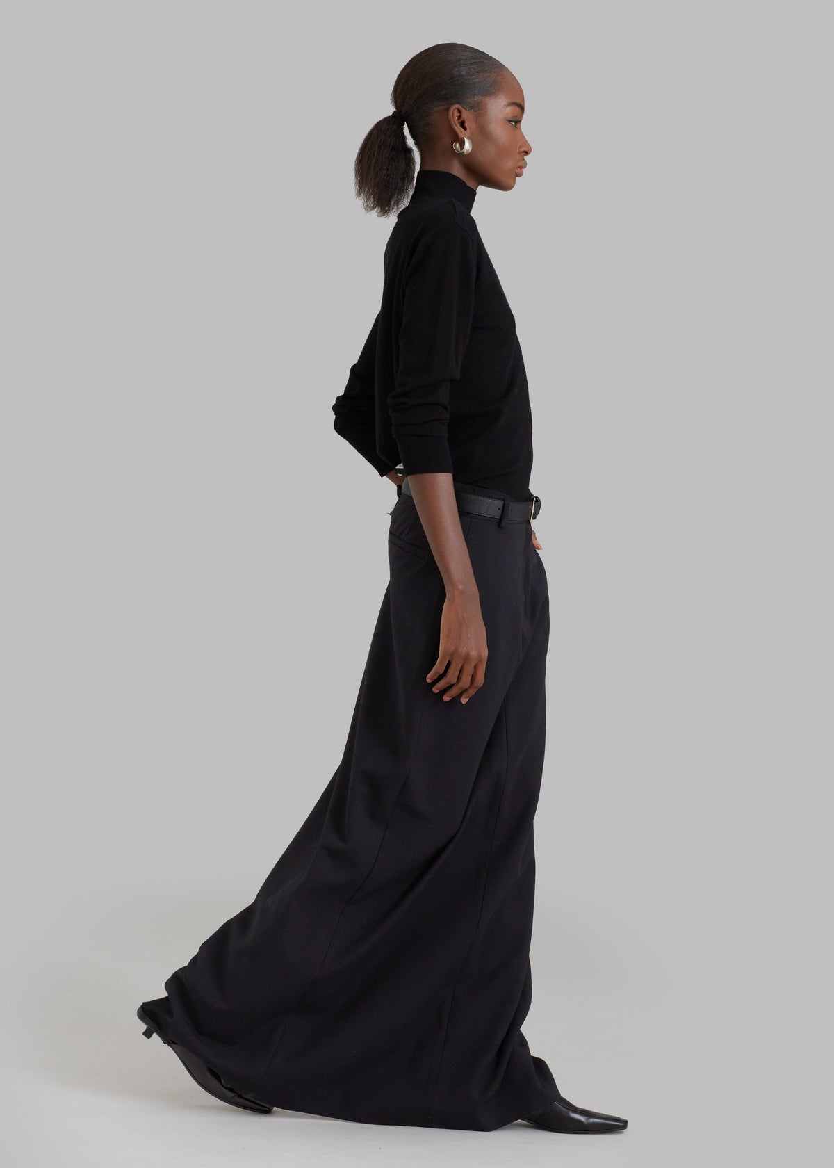 Malvo Long Pencil Skirt - Black - 7