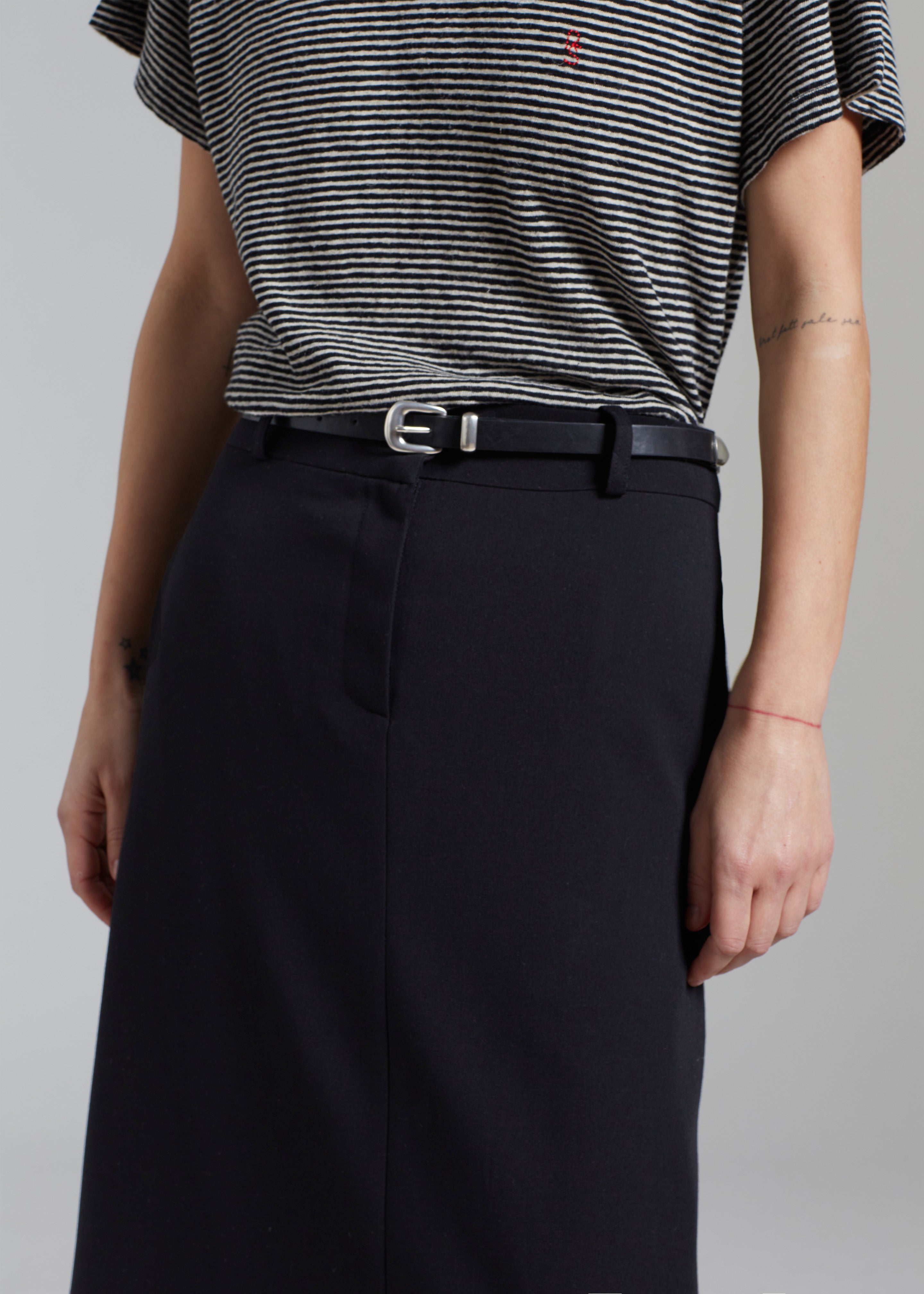 Malvo Long Pencil Skirt - Black - 4