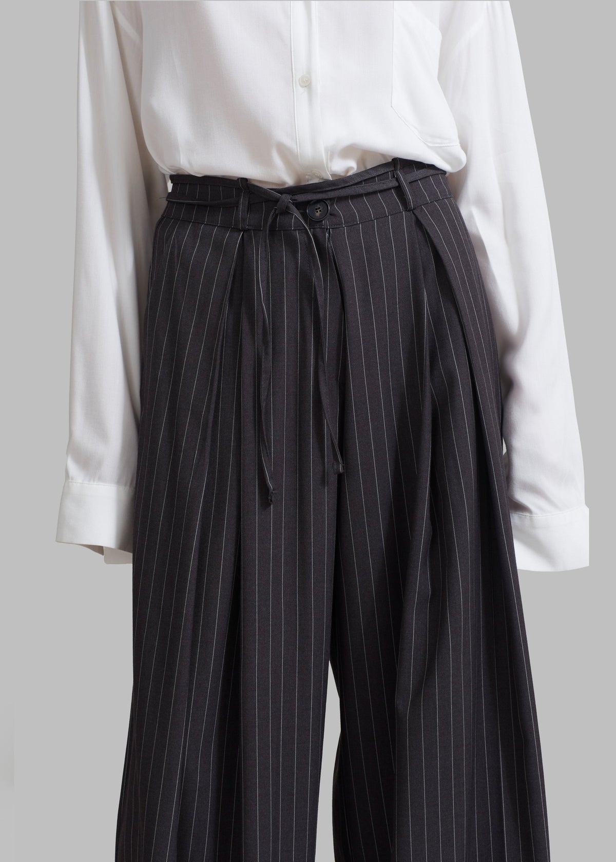 Noor Wide Pants - Grey Pinstripe - 6