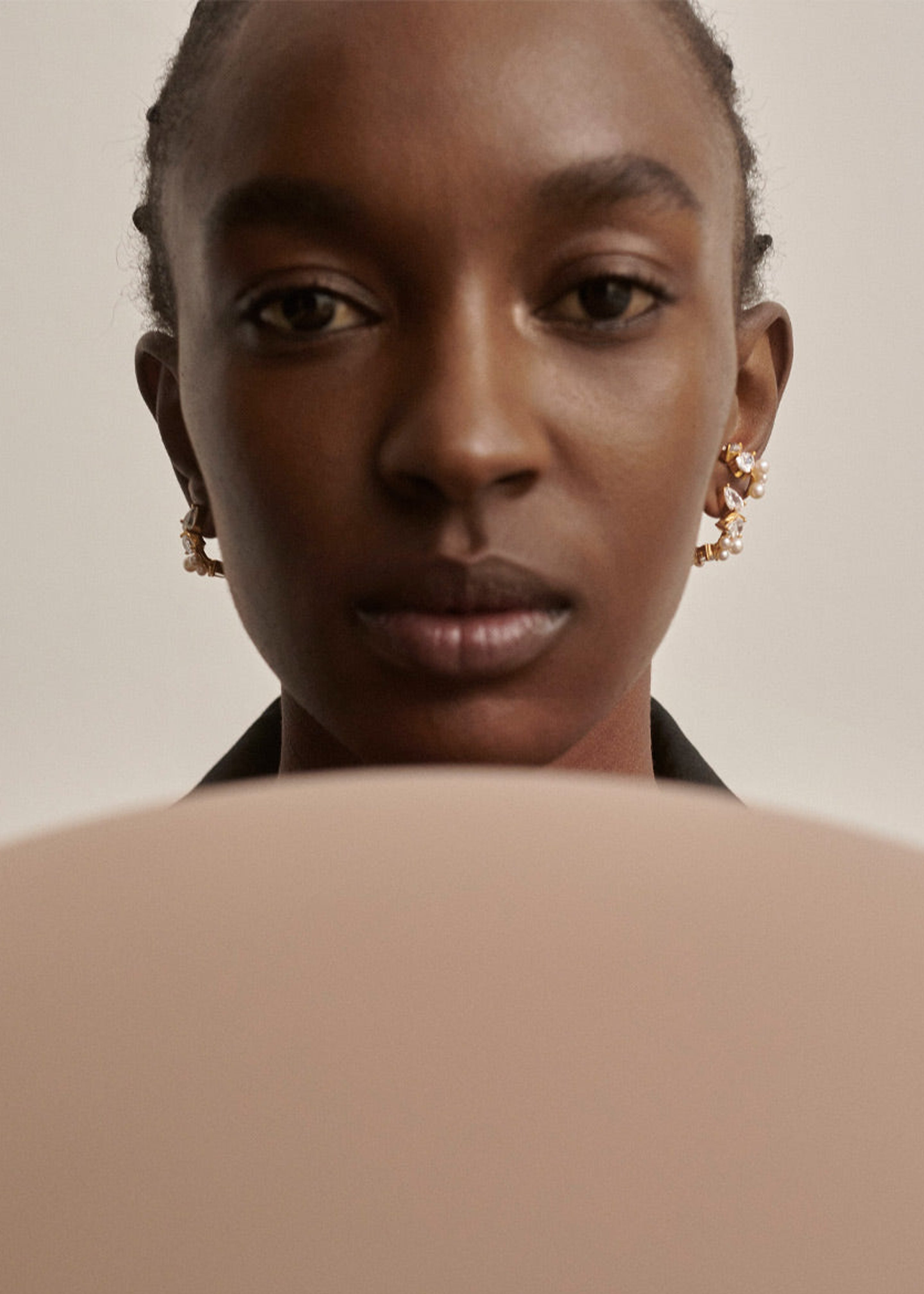 Completedworks Chasing Shadows Ear Cuff - Gold - 3