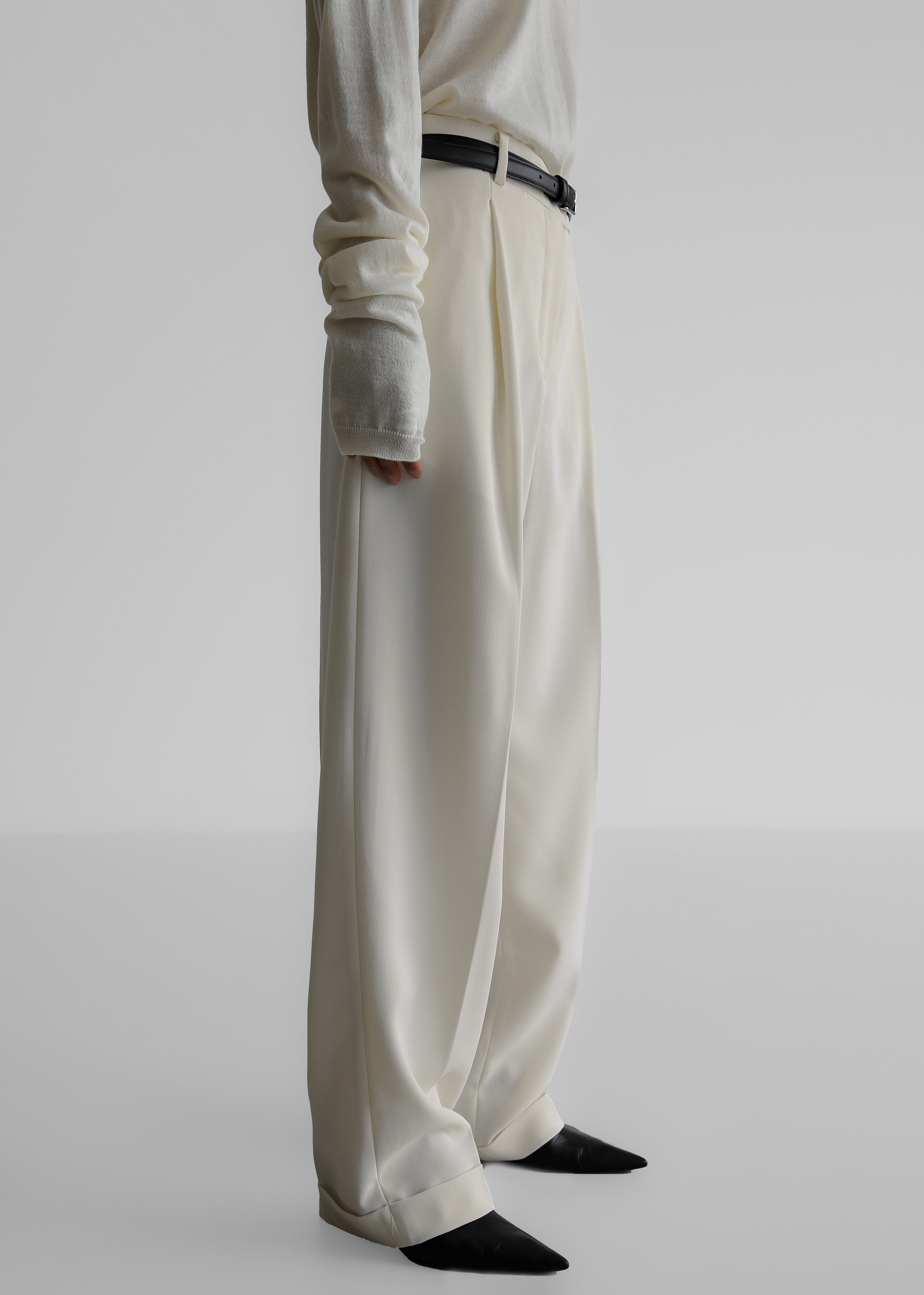 Quinnie Trousers - Cream - 8