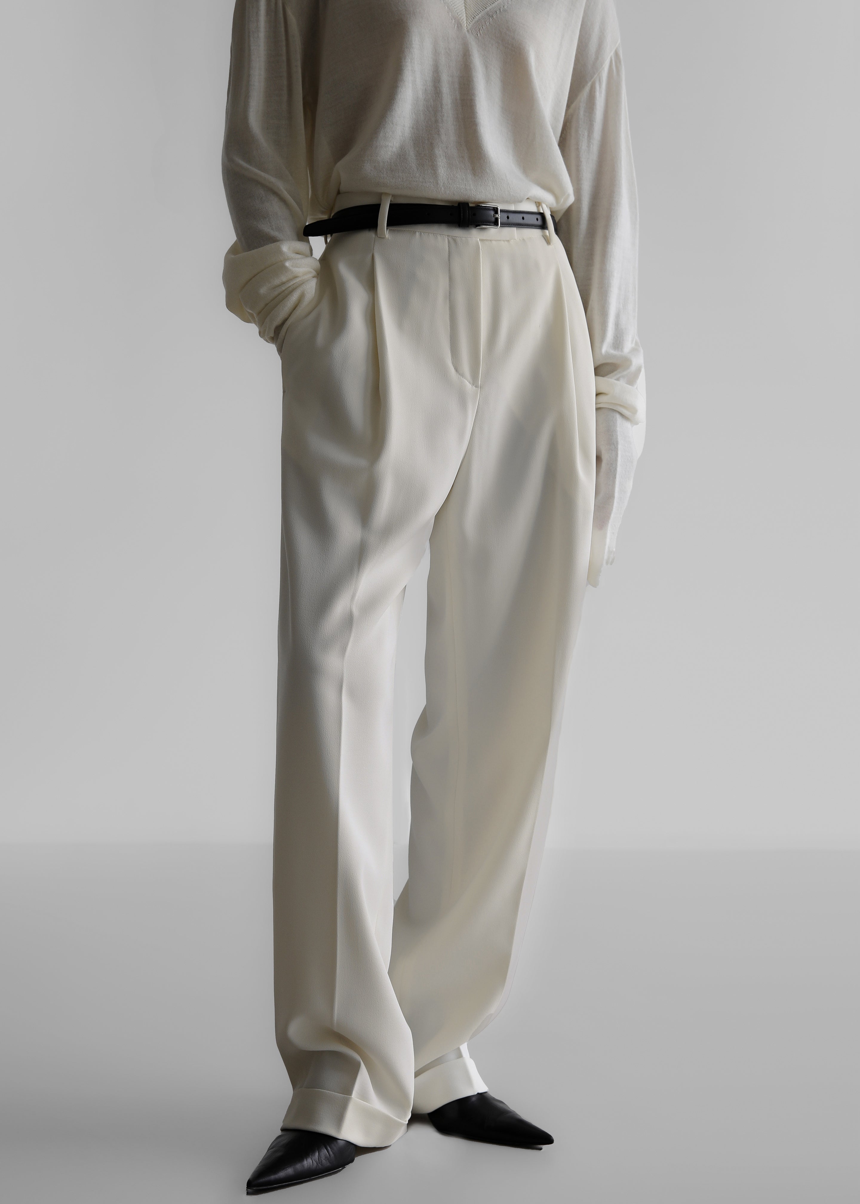 Quinnie Trousers - Cream - 10