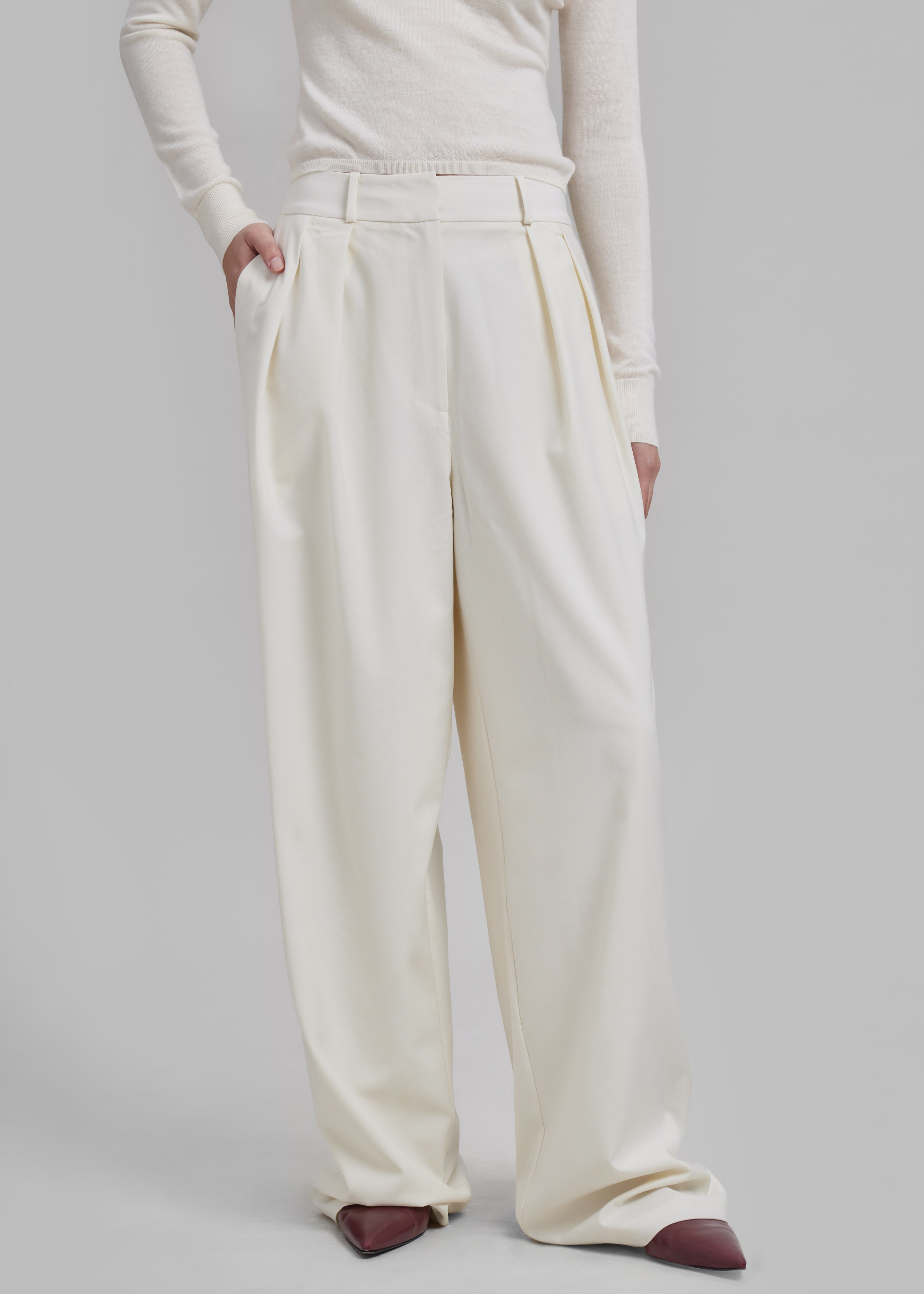 Ripley Pleated Trousers - Ivory - 4