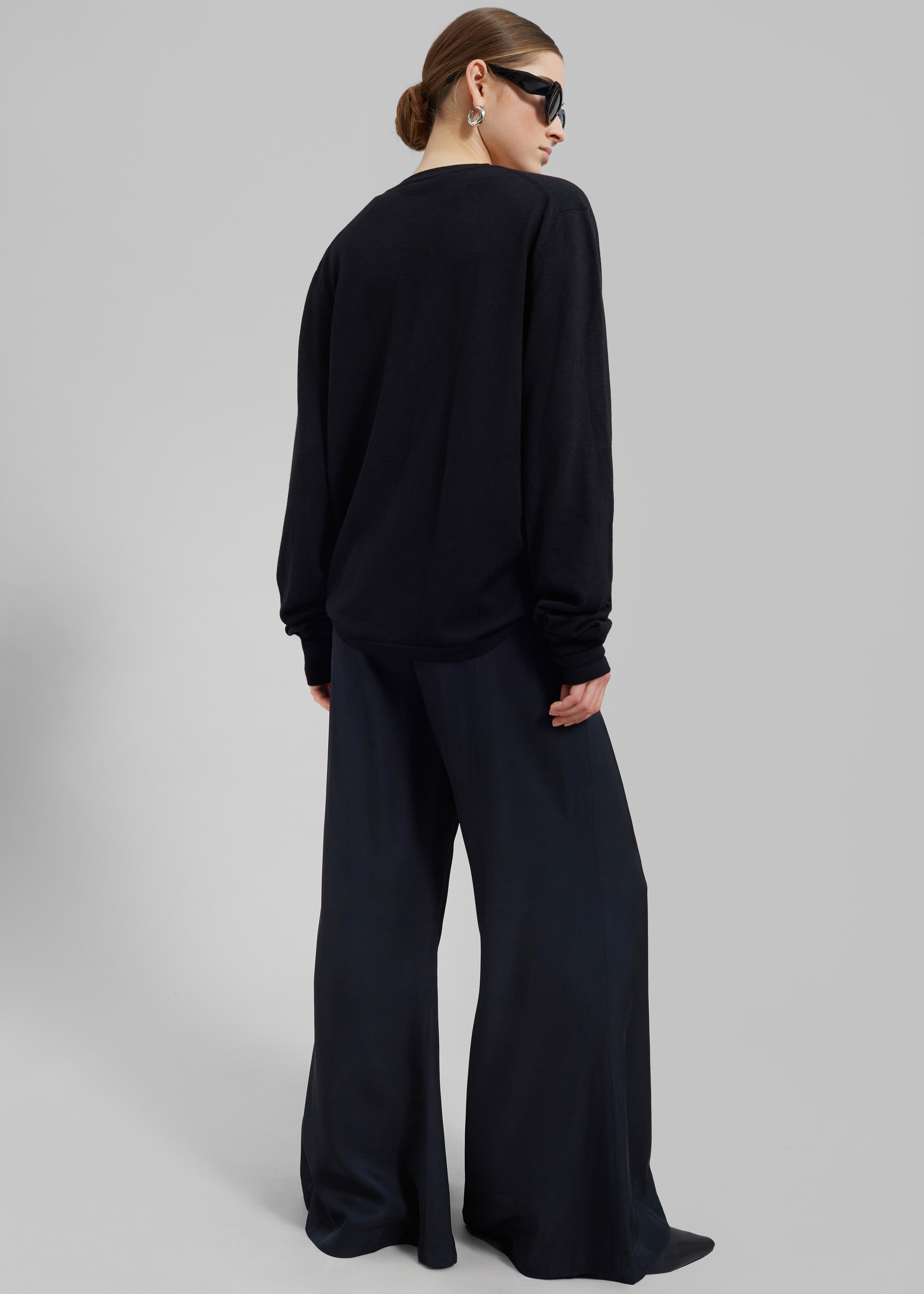 Selma Extra Long Sleeve Merino Wool Pullover - Black - 11