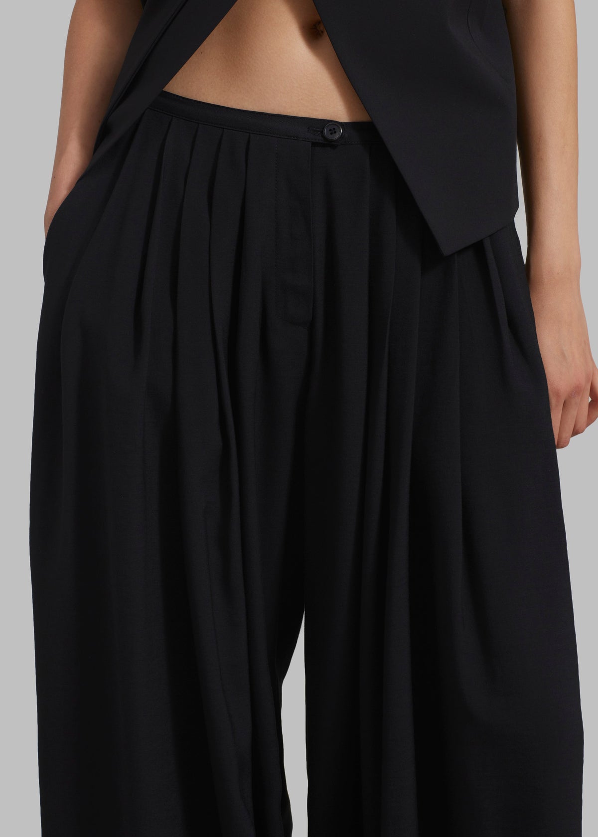 Sloane Wide Leg Trousers - Black - 6
