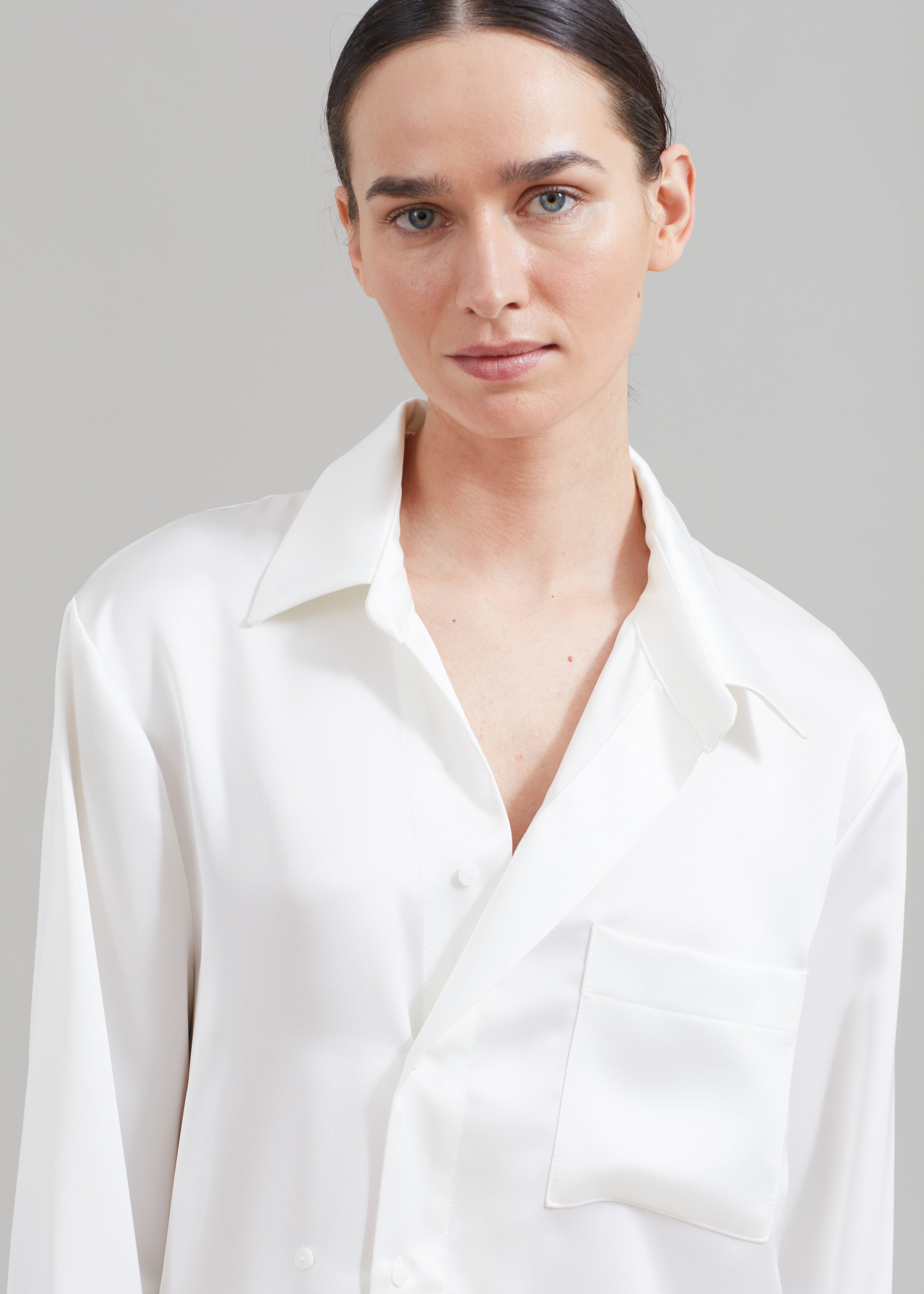 Sree Silky Shirt - White - 4
