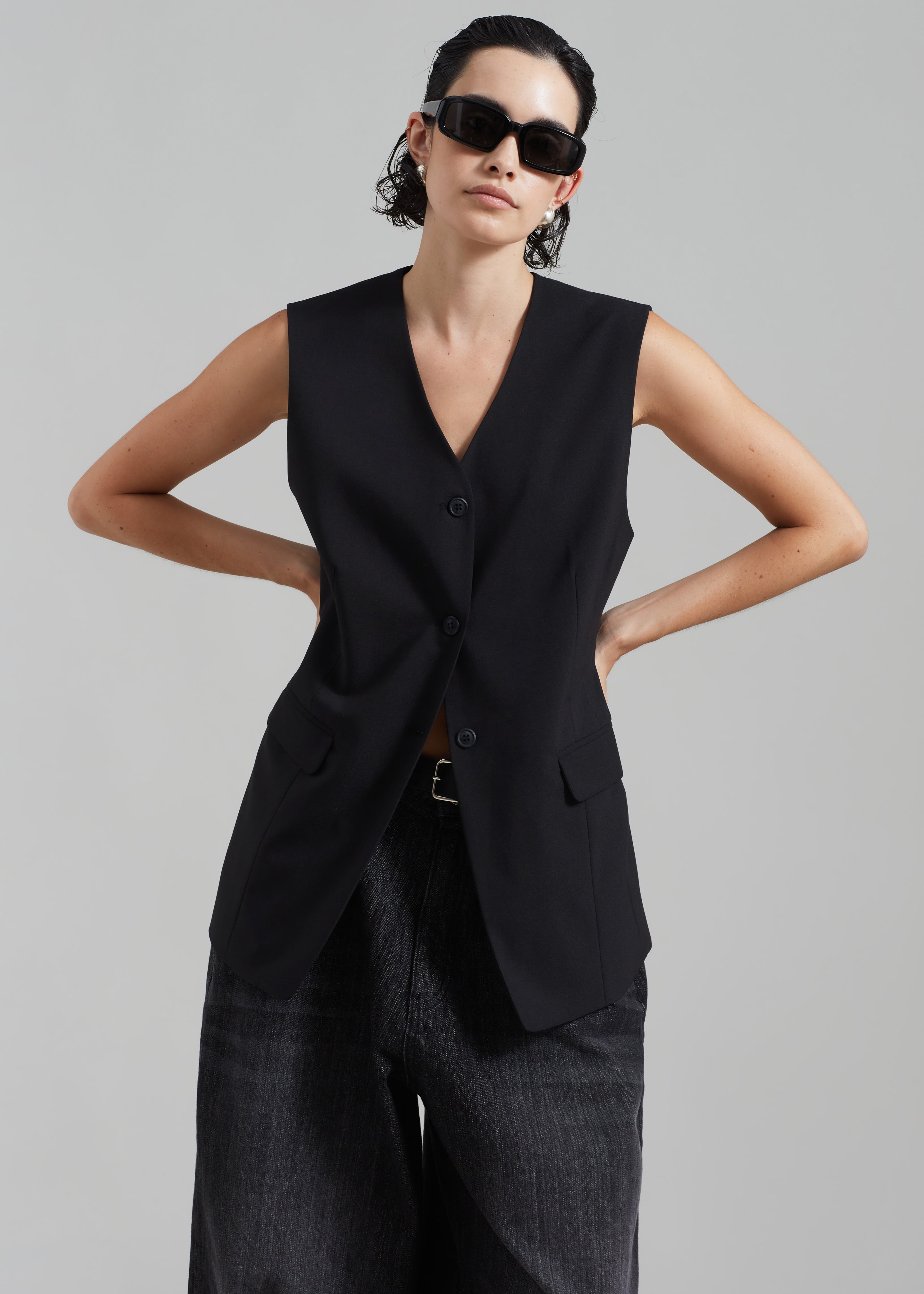 Sutton Vest - Black - 4
