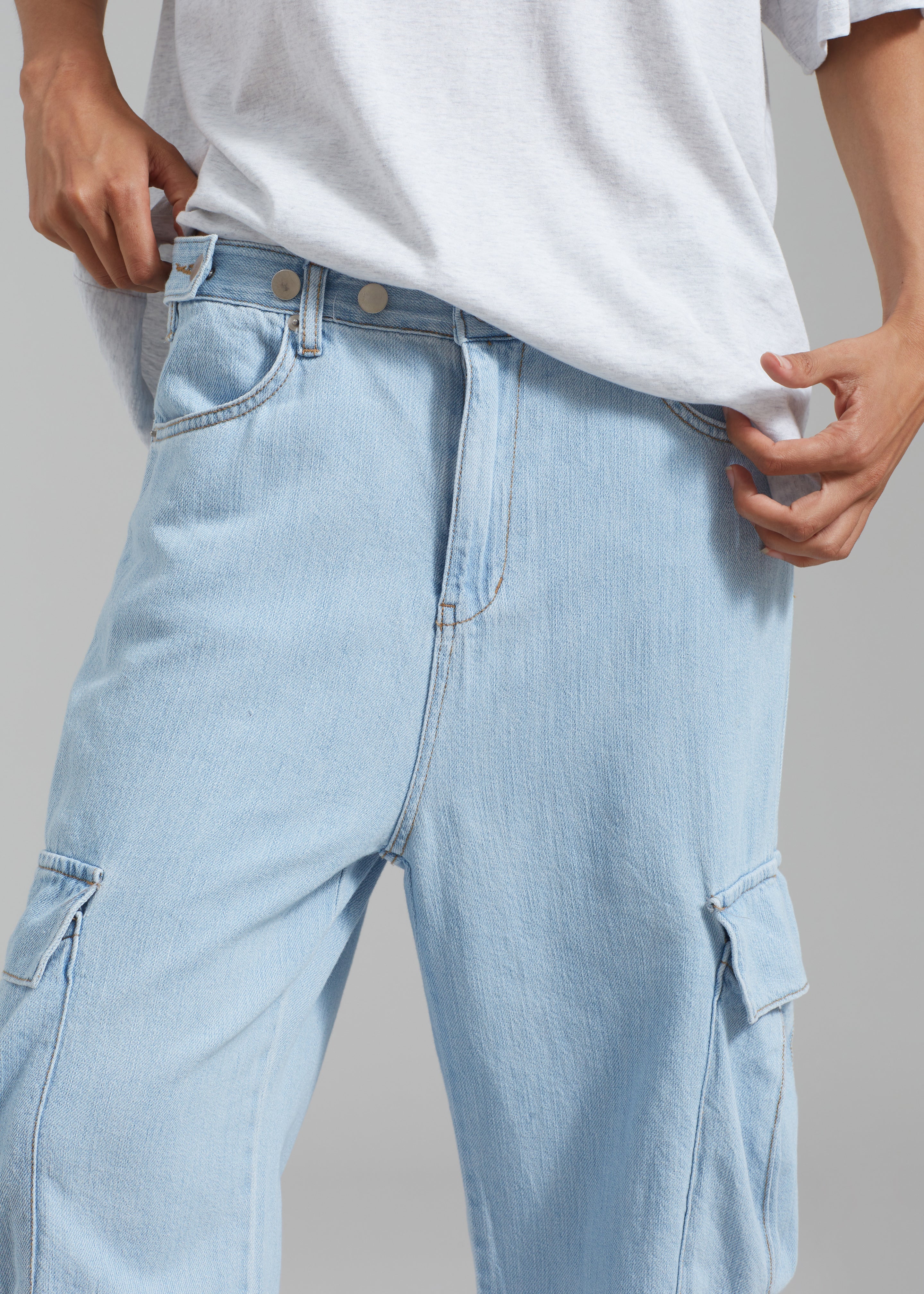 Tatum Cargo Jeans - Light Wash - 9