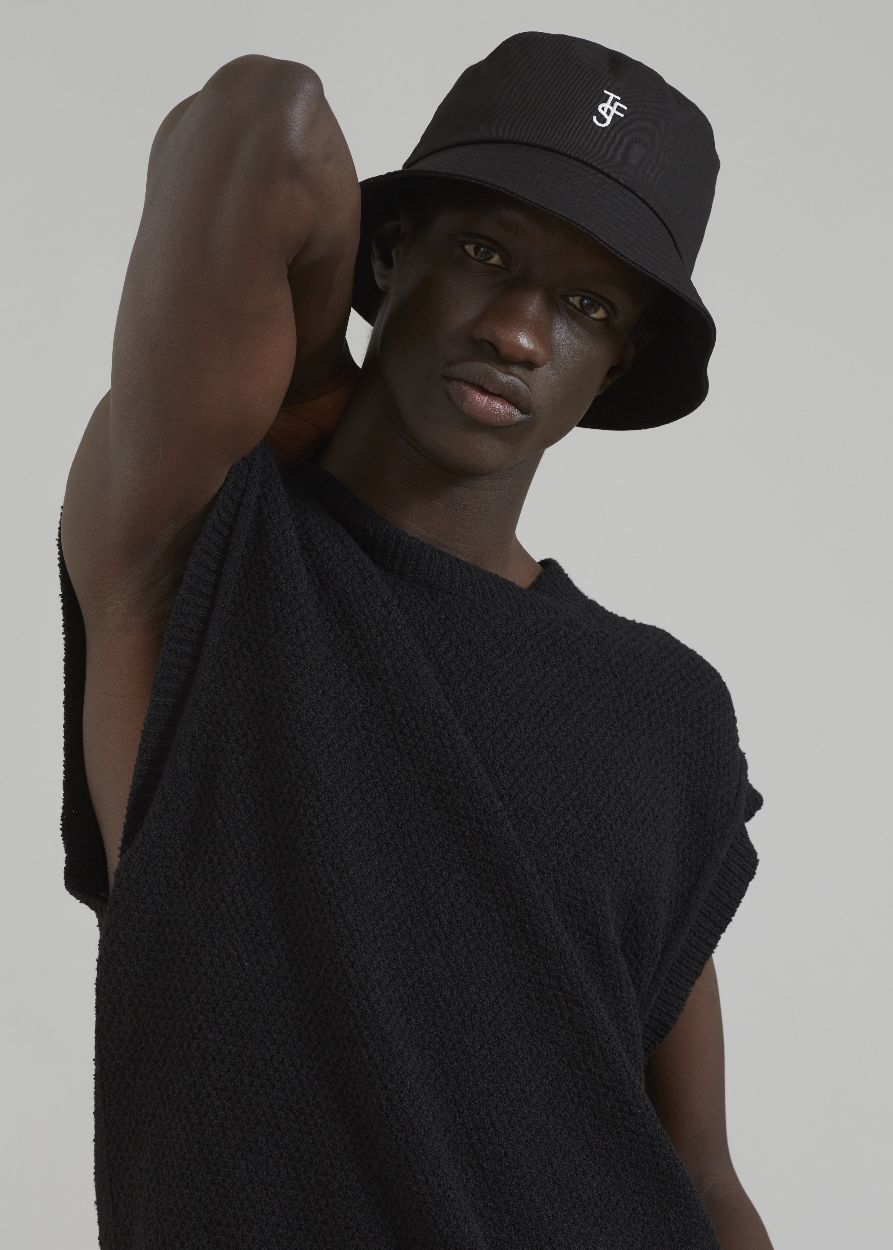 Frankie Bucket Hat - Black - 8