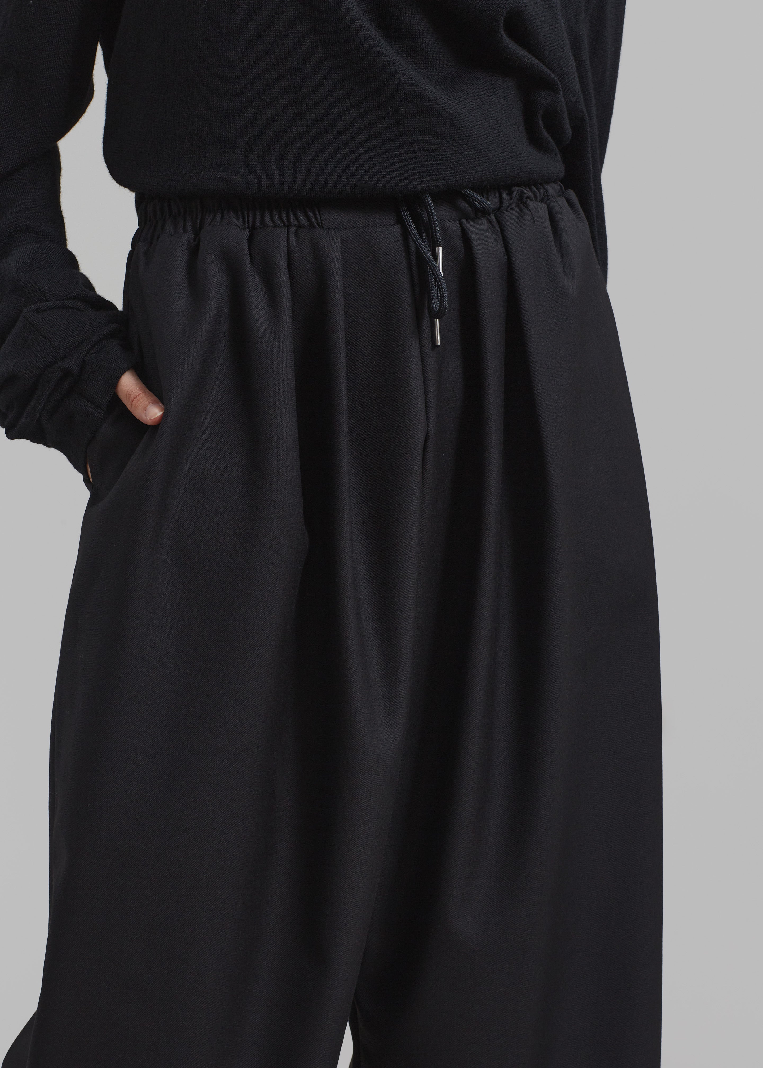 Turner Cropped Boxer Pants - Black - 3