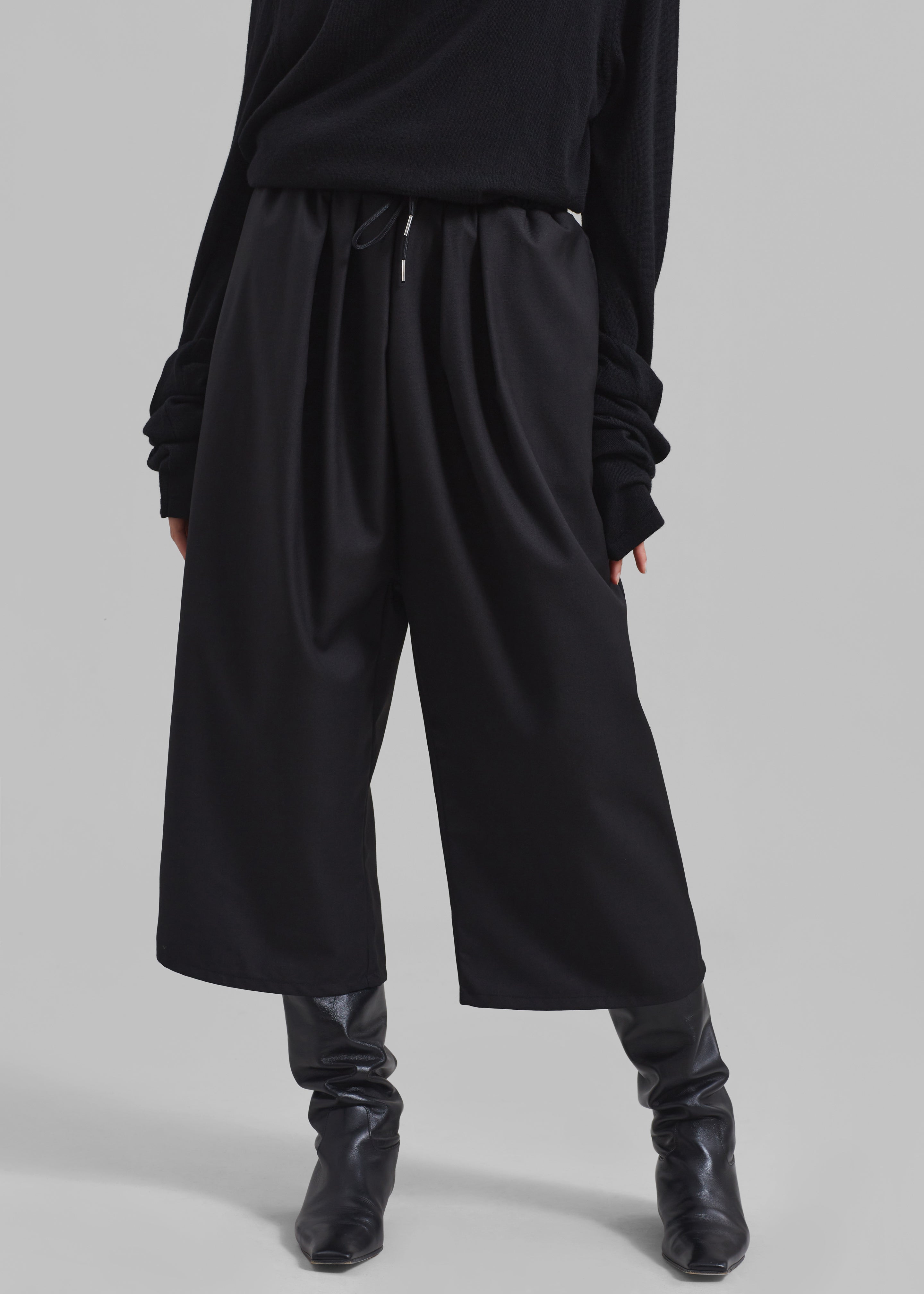 Turner Cropped Boxer Pants - Black - 2